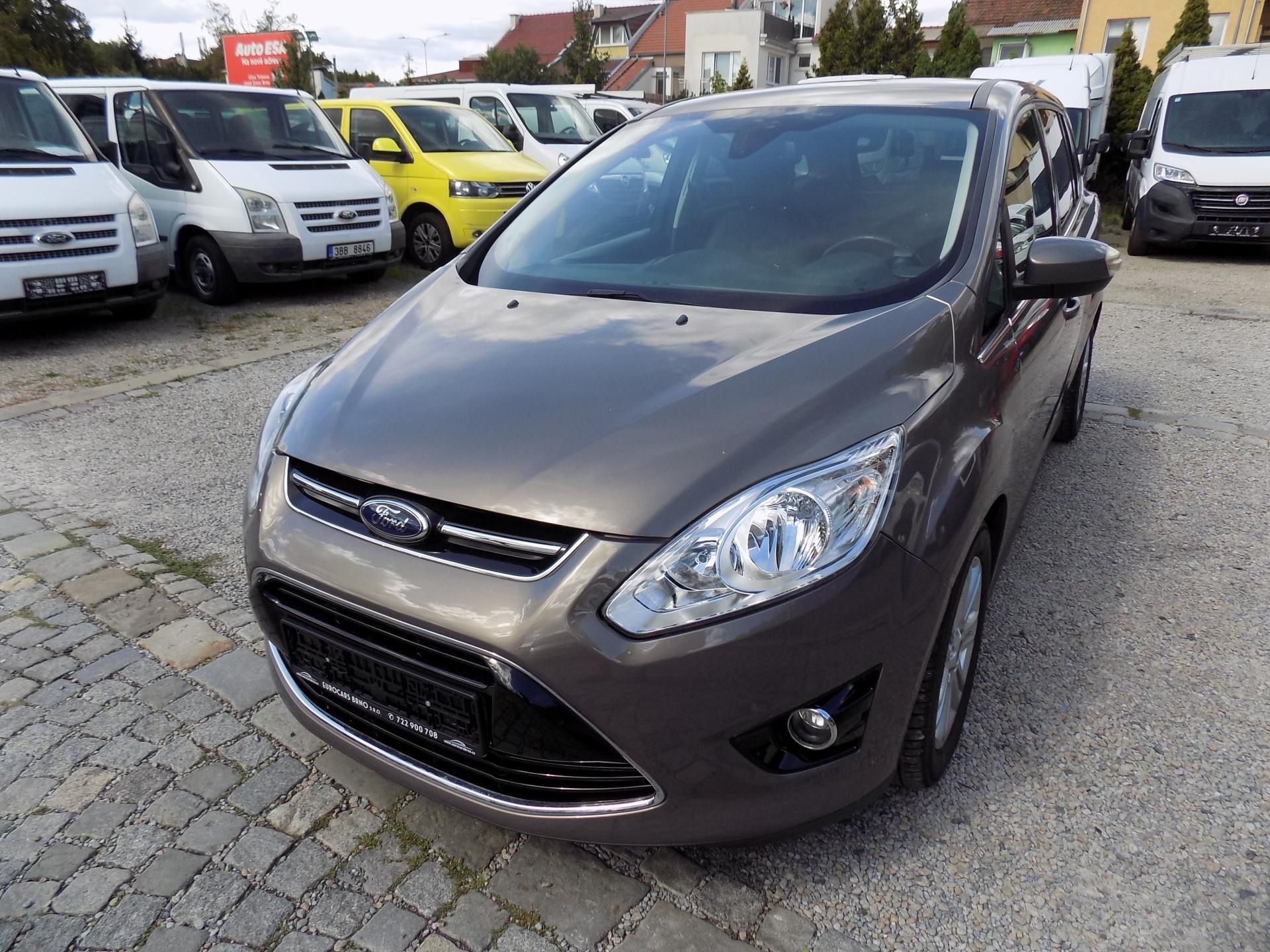 Ford Grand C-MAX, 2,2 TDCI 103 KW AUTO/AC, TEMP - fotka 2
