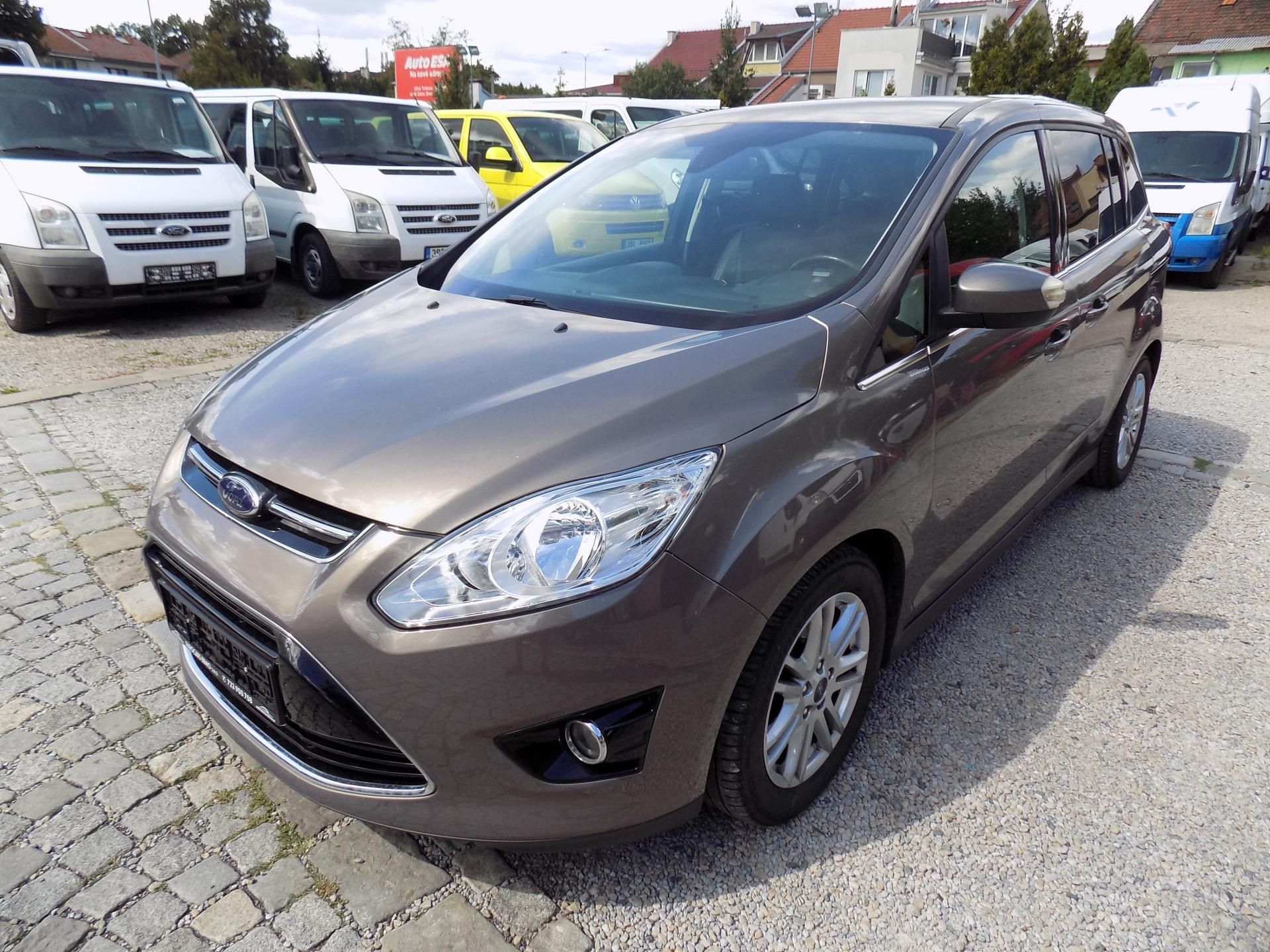 Ford Grand C-MAX, 2,2 TDCI 103 KW AUTO/AC, TEMP