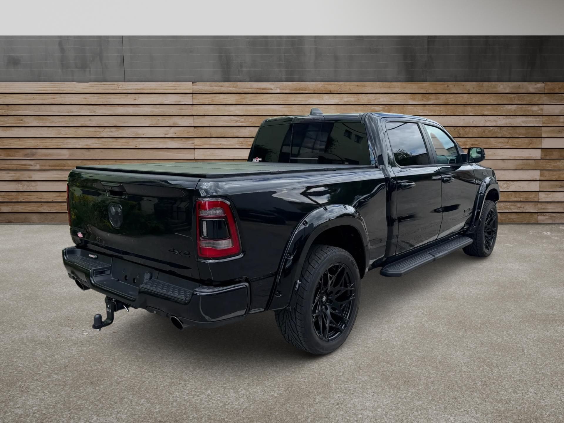 Dodge Ram, +HEMI+BLACK EDITION+AIR LIFT+ - fotka 3