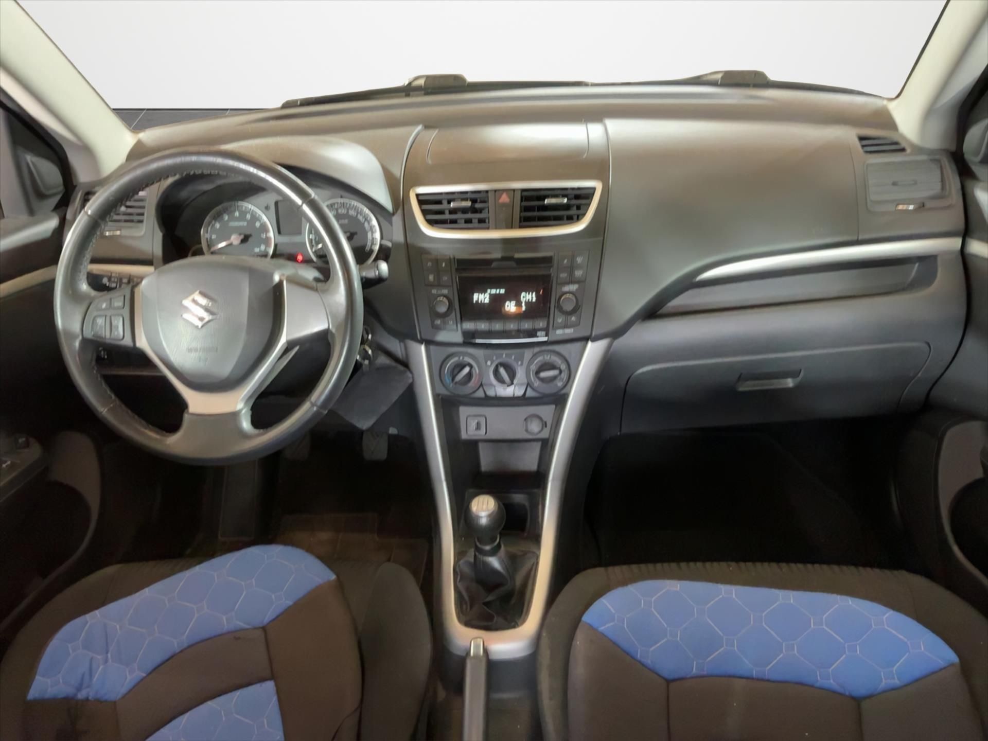 Suzuki Swift, 1,2 - fotka 4