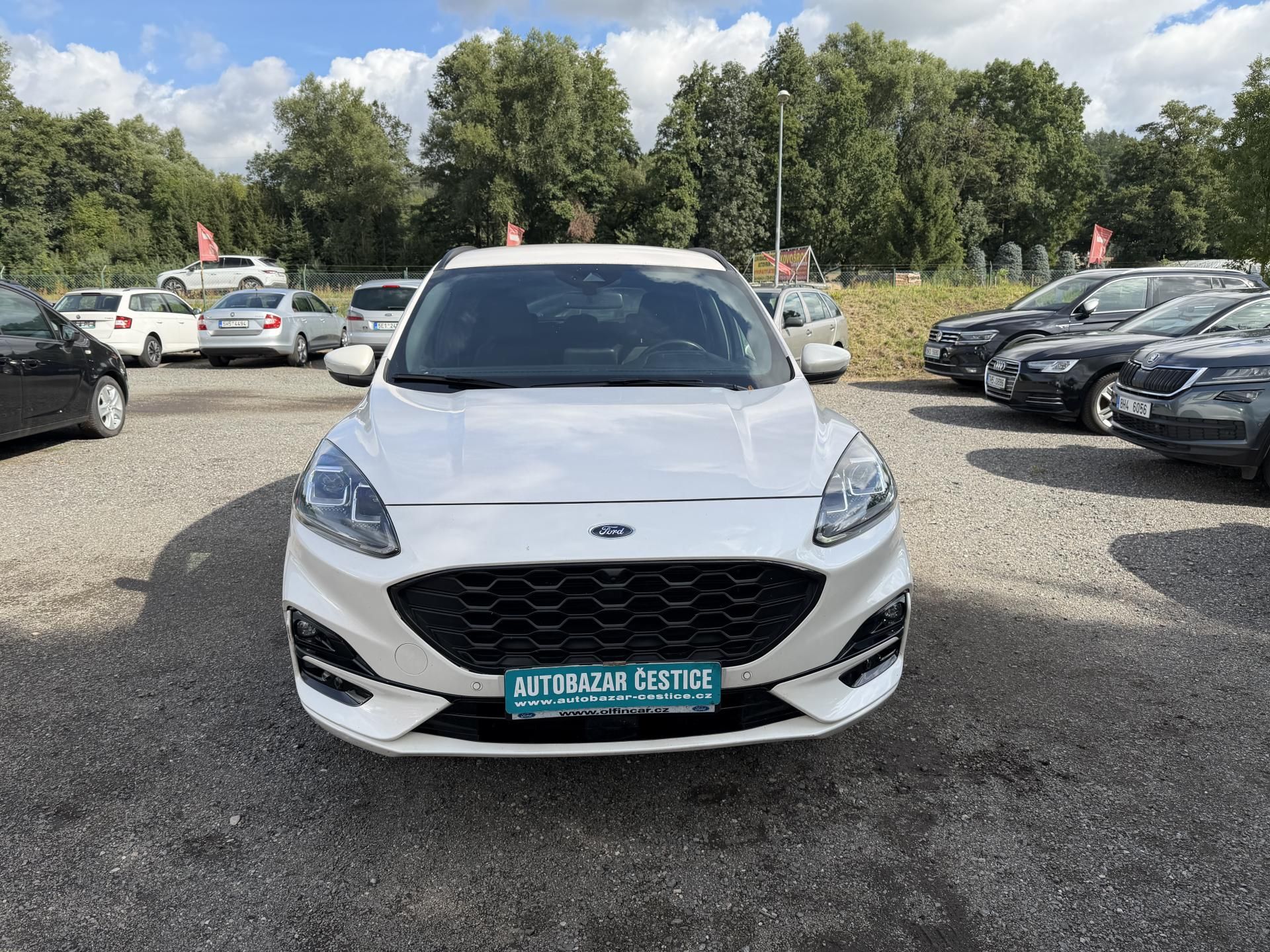 Ford Kuga, 2.0TDCi ST-LINE  -  140kw - fotka 2