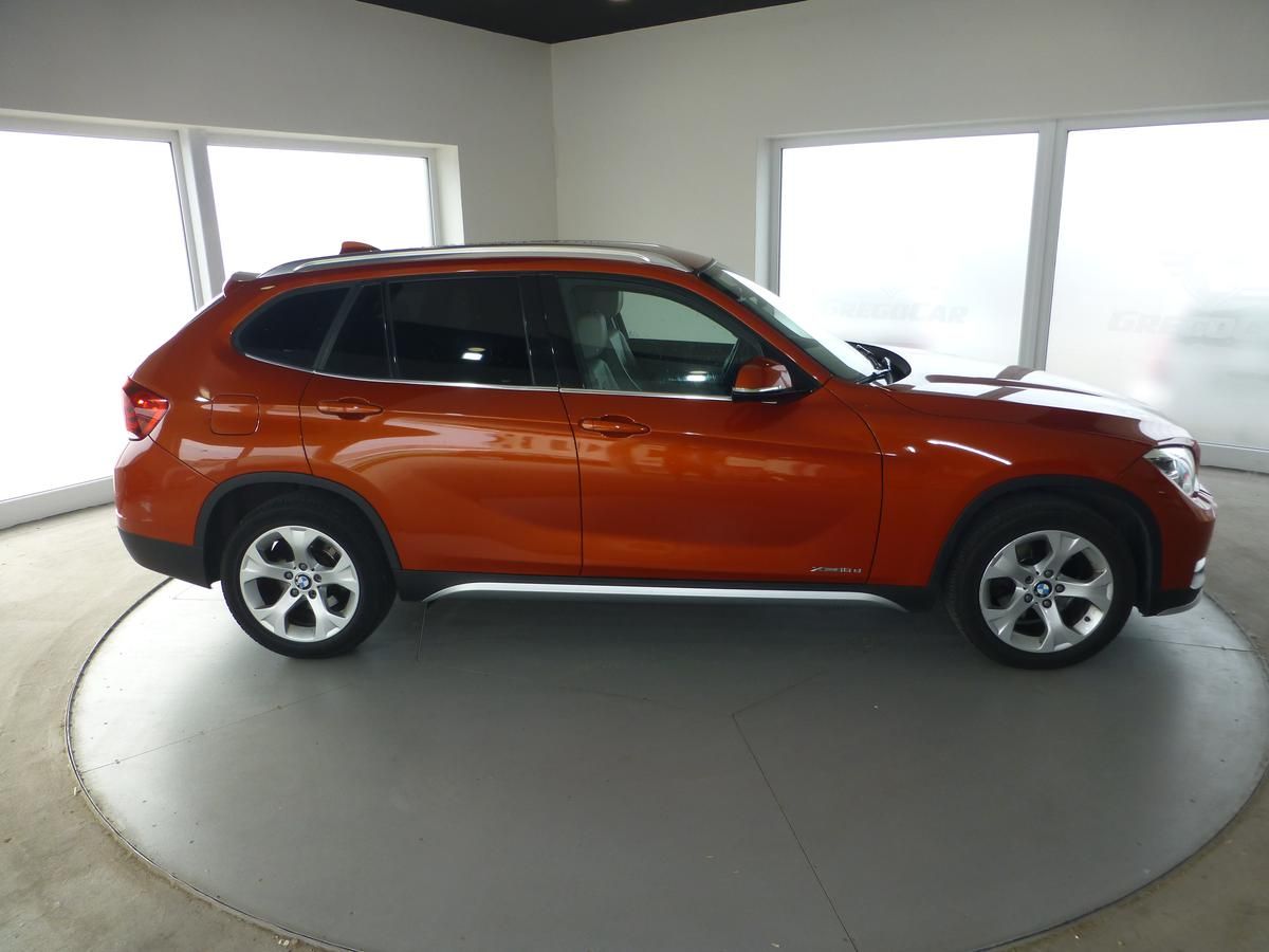BMW X1, 2,0D*XDRIVE*PARK.KAM*VYHŘ.SED* - fotka 4