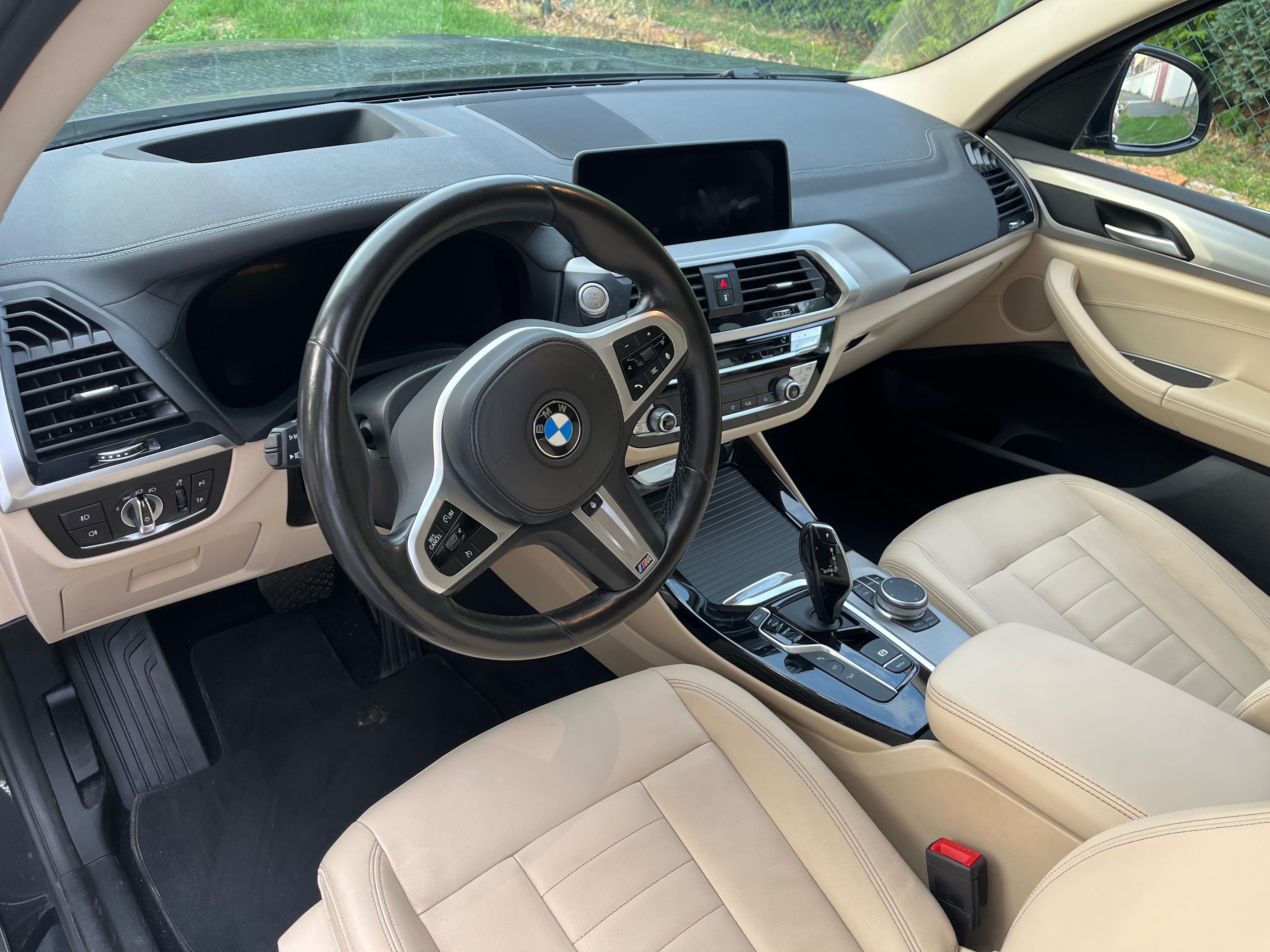 BMW X3, Headup, nezavisle topeni - fotka 3