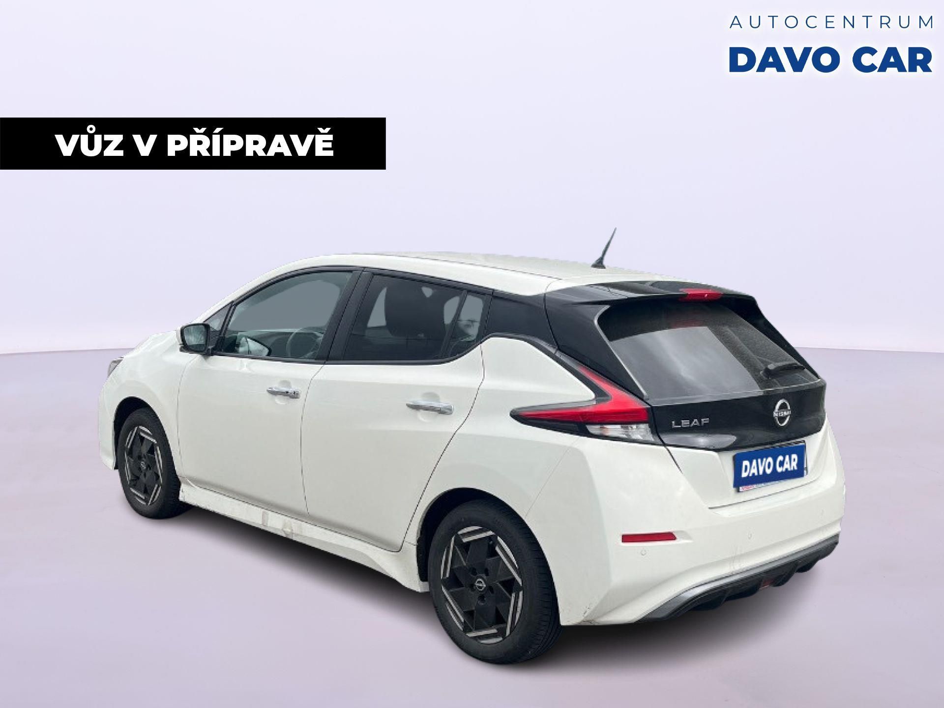 Nissan LEAF, 110kW ACENTA 40 kWh - fotka 2