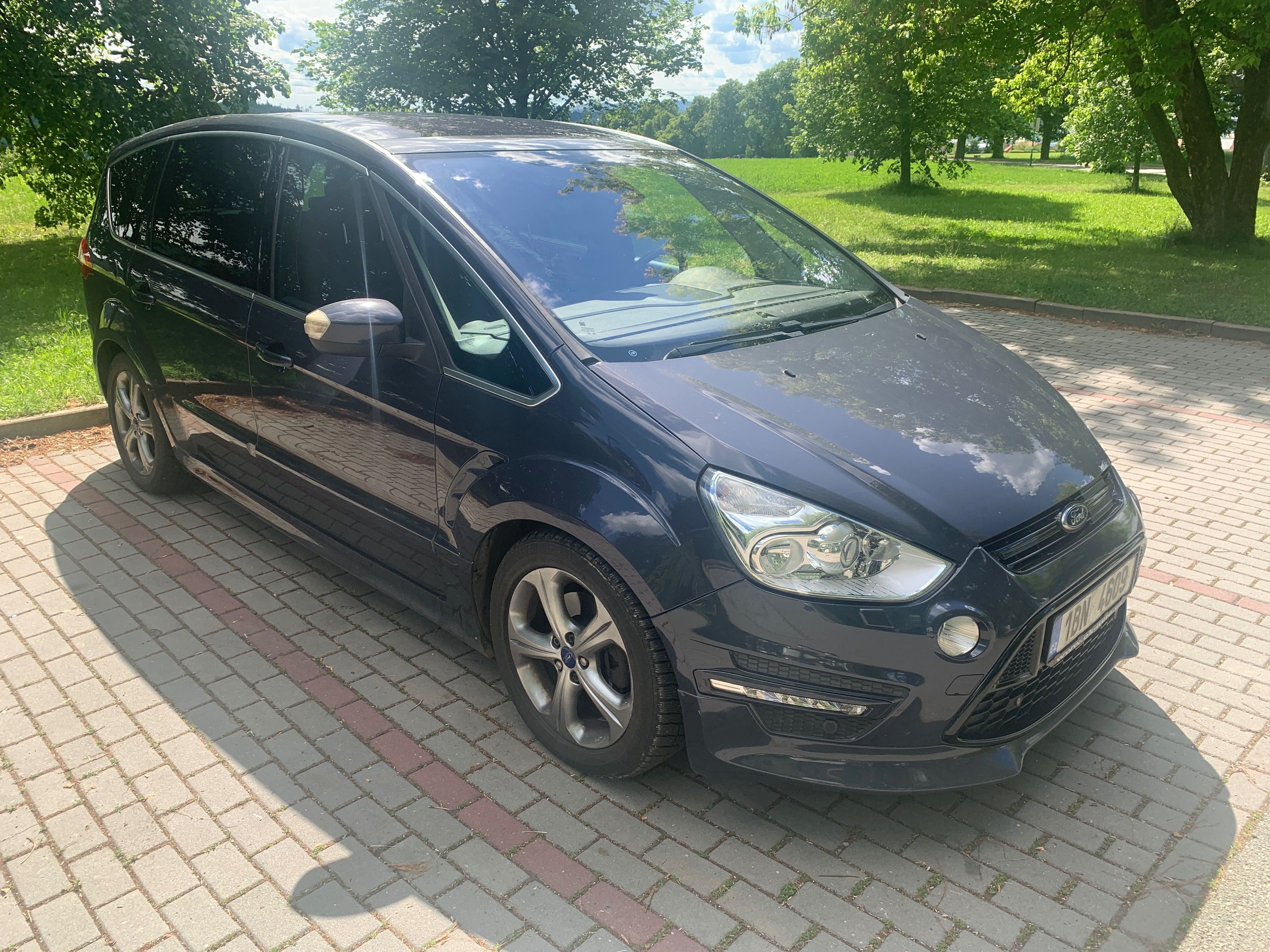 Ford S-MAX, Ford S-Max Titanium 2.0 TDCi - fotka 2