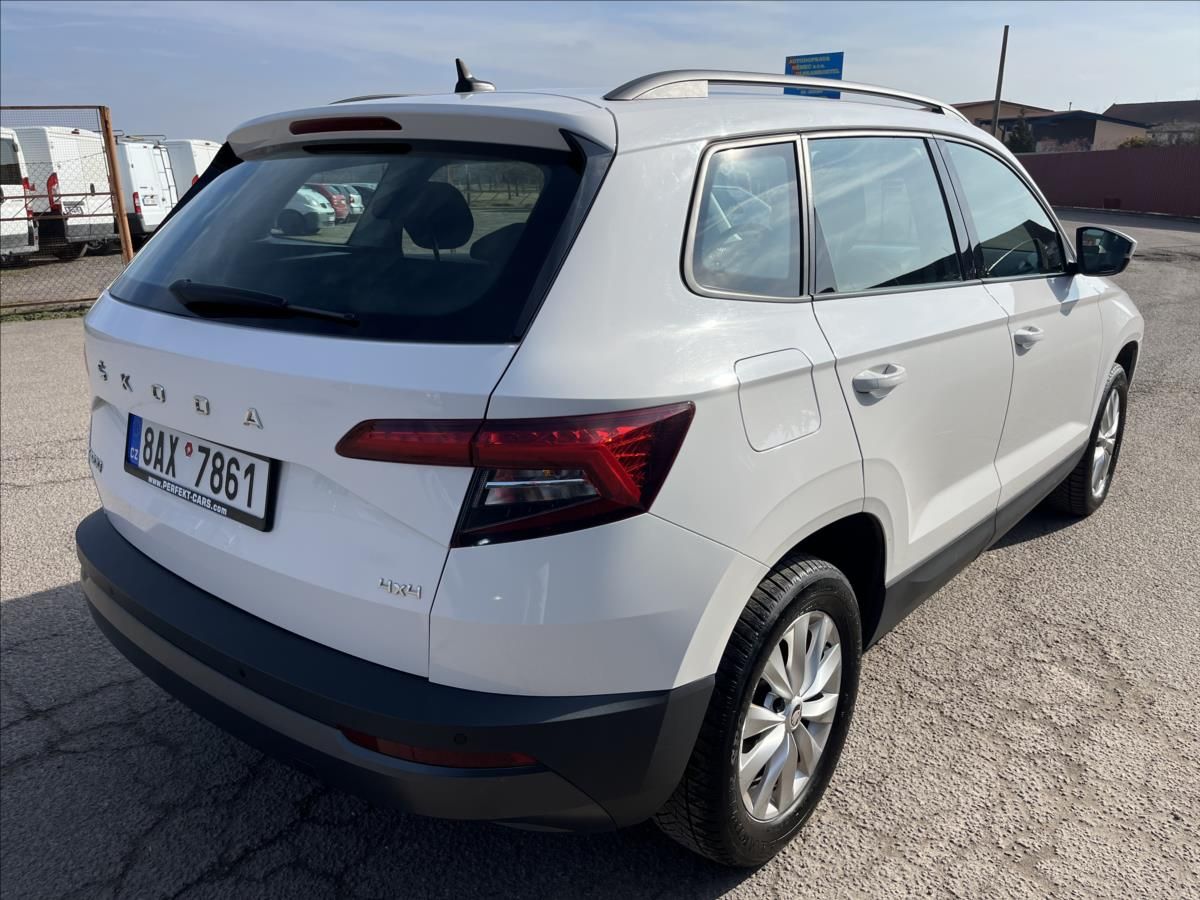 Škoda Karoq, 2,0 TDi 110 4x4 DSG TAŽNÉ -DPH - fotka 6
