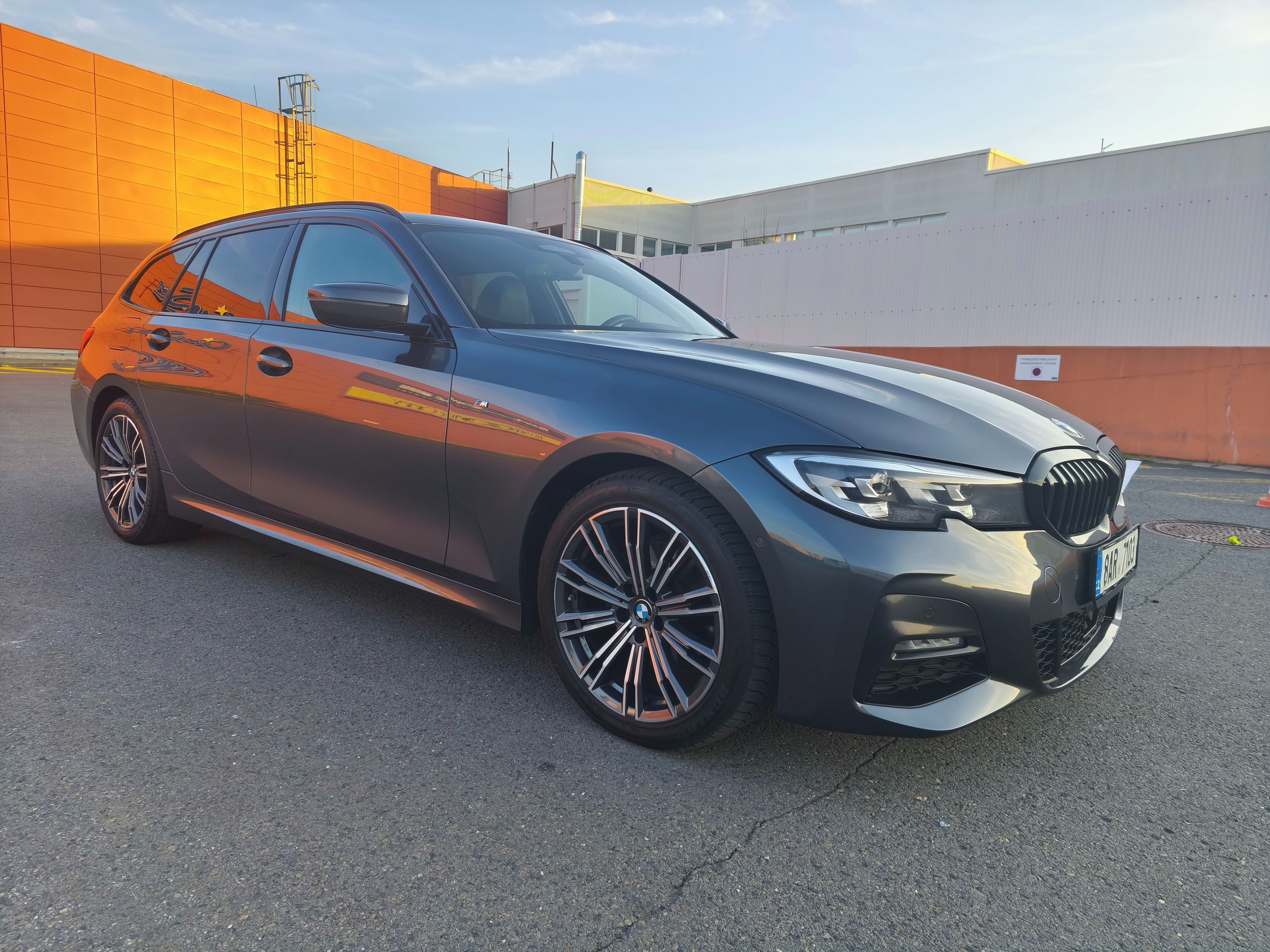BMW Řada 3, xDrive Touring G21 M Sport - fotka 2