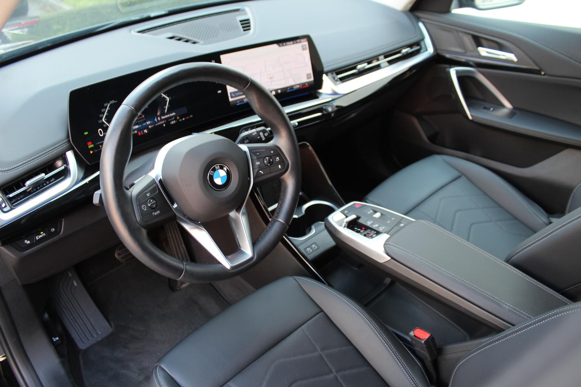 BMW X1, X1 sDrive18d - fotka 4