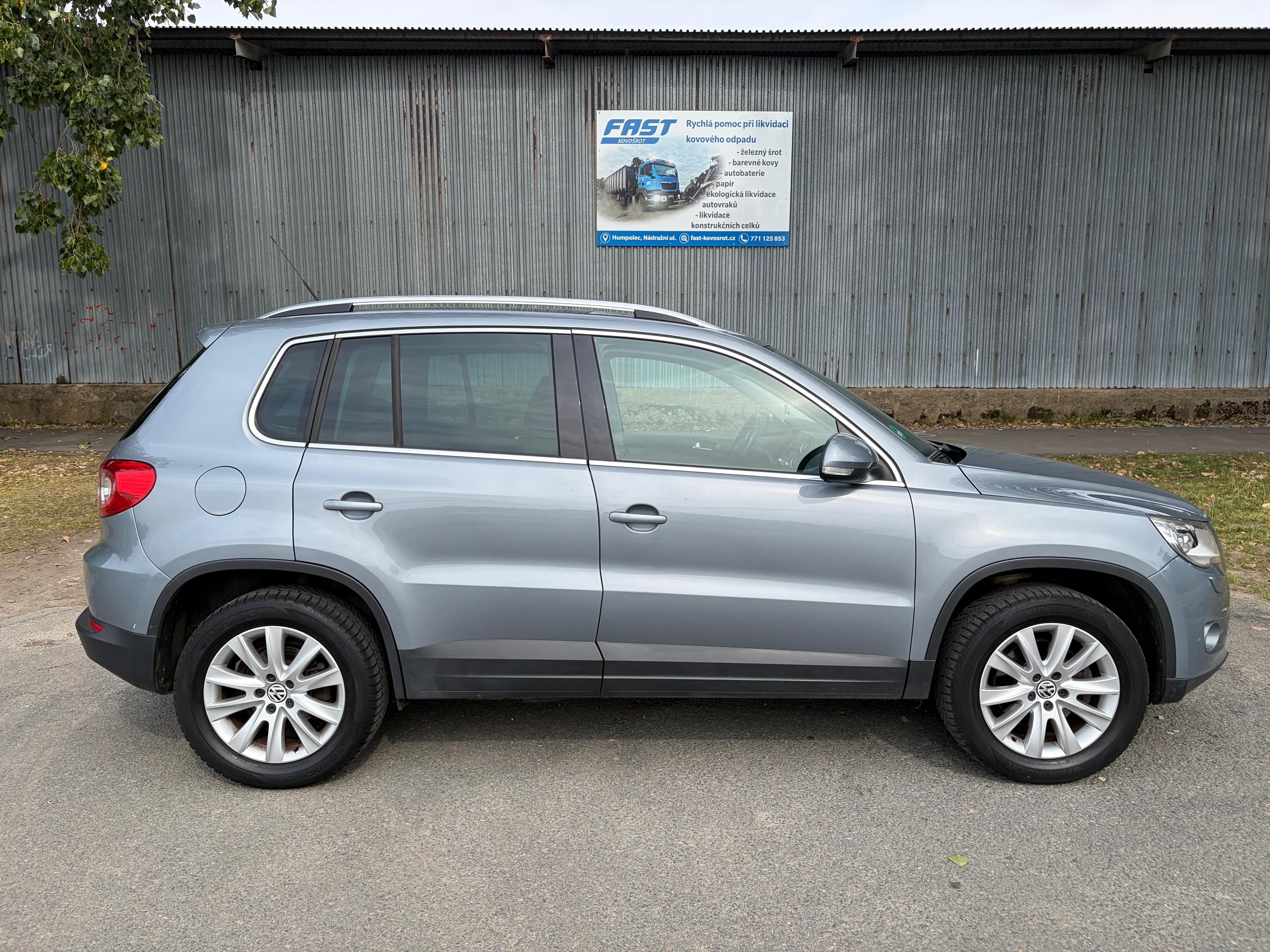 Volkswagen Tiguan, 1.4tsi, serviska, tažné - fotka 5
