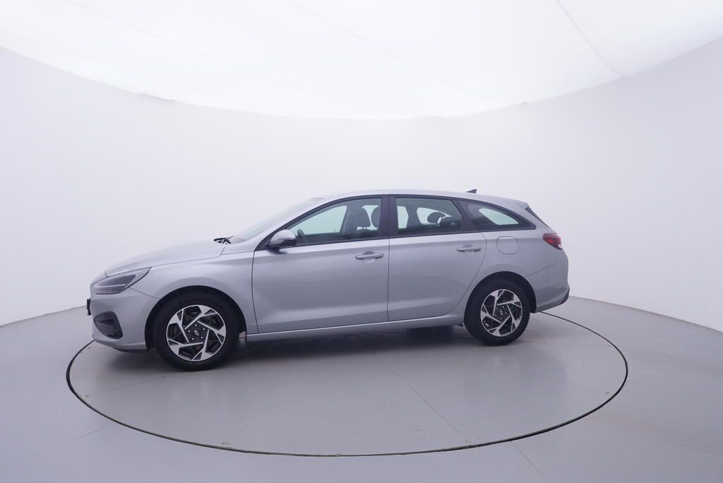 Hyundai i30, Start 1.0 GDI 73 kW - fotka 2