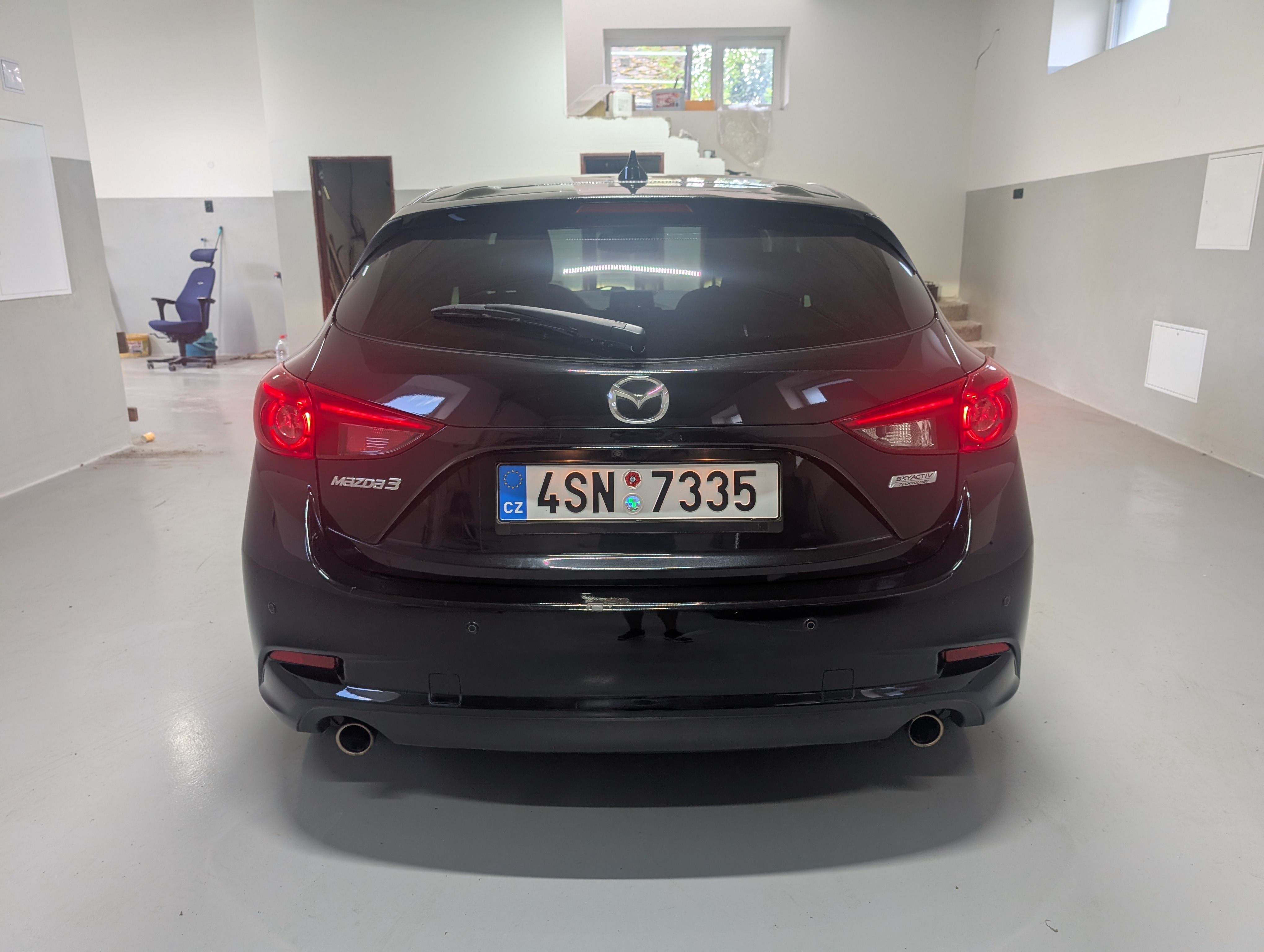 Mazda 3, 1. maj, Tacumi, 2.0i, ČR - fotka 5