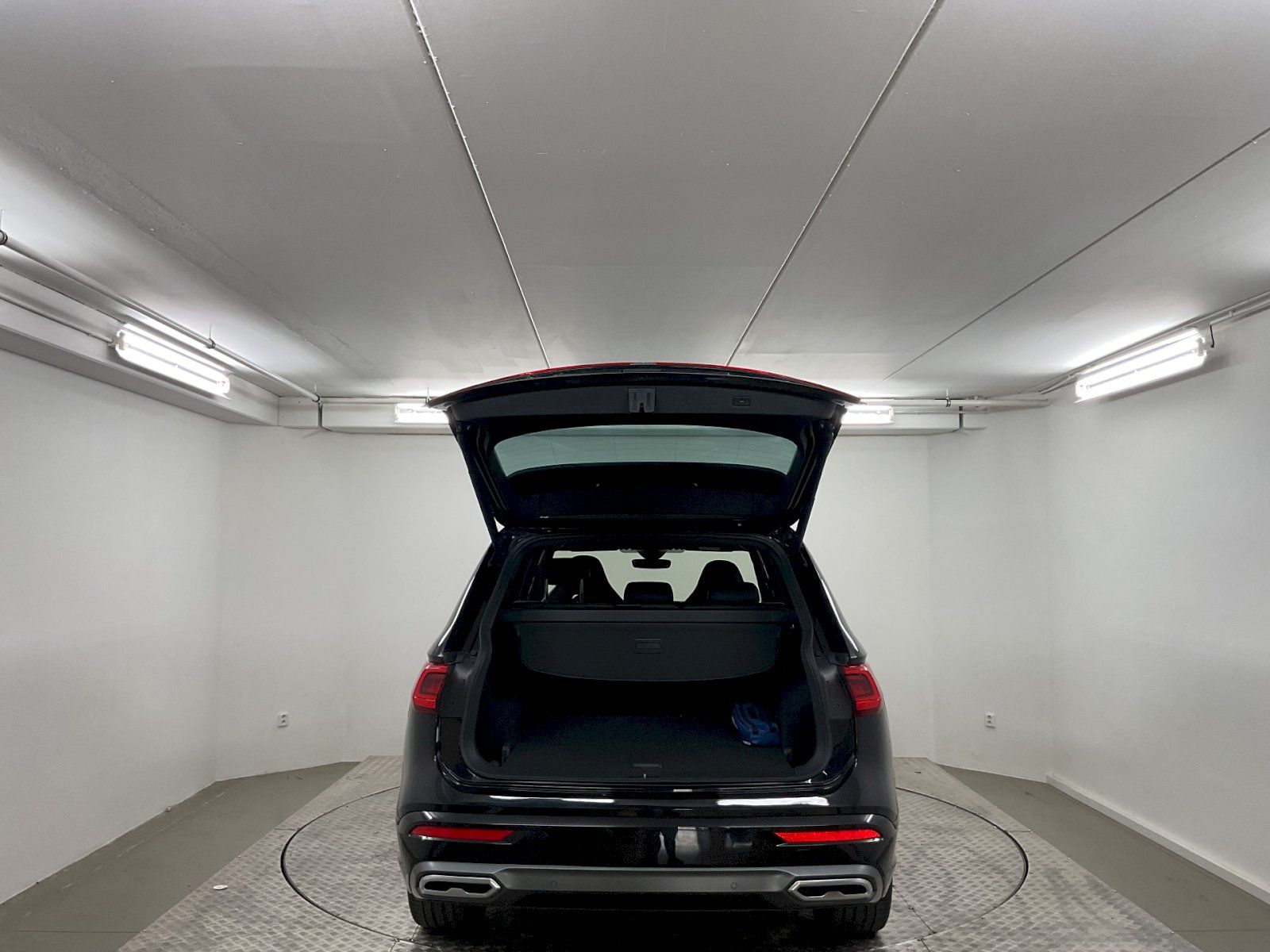 Seat Tarraco, FR 2.0 TSI 245K 4WD DSG - fotka 6