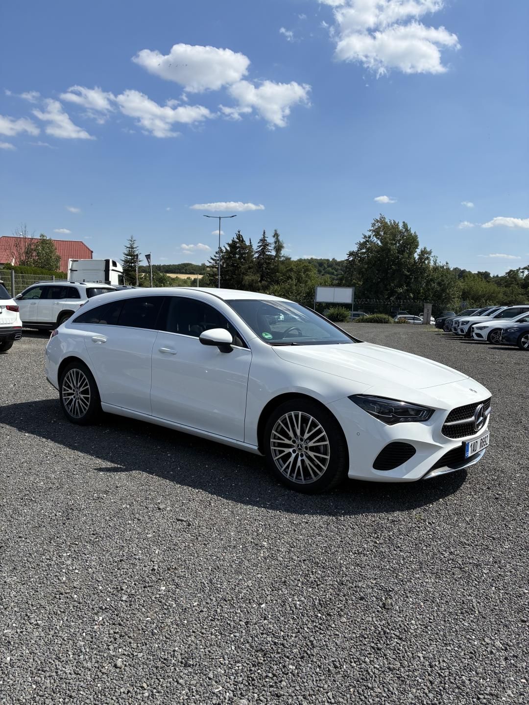 Mercedes-Benz CLA, 200d shooting brake - fotka 3