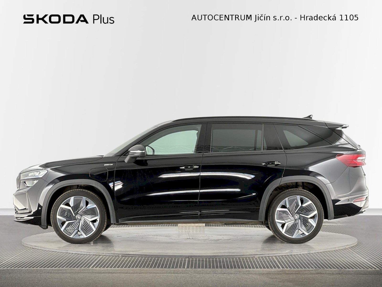 Škoda Kodiaq, iV DSG 1.5TSI 150kW SportLine - fotka 3
