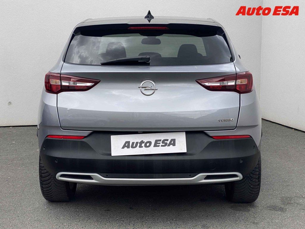Opel Grandland X, 1.6,Innovation,navi - fotka 5