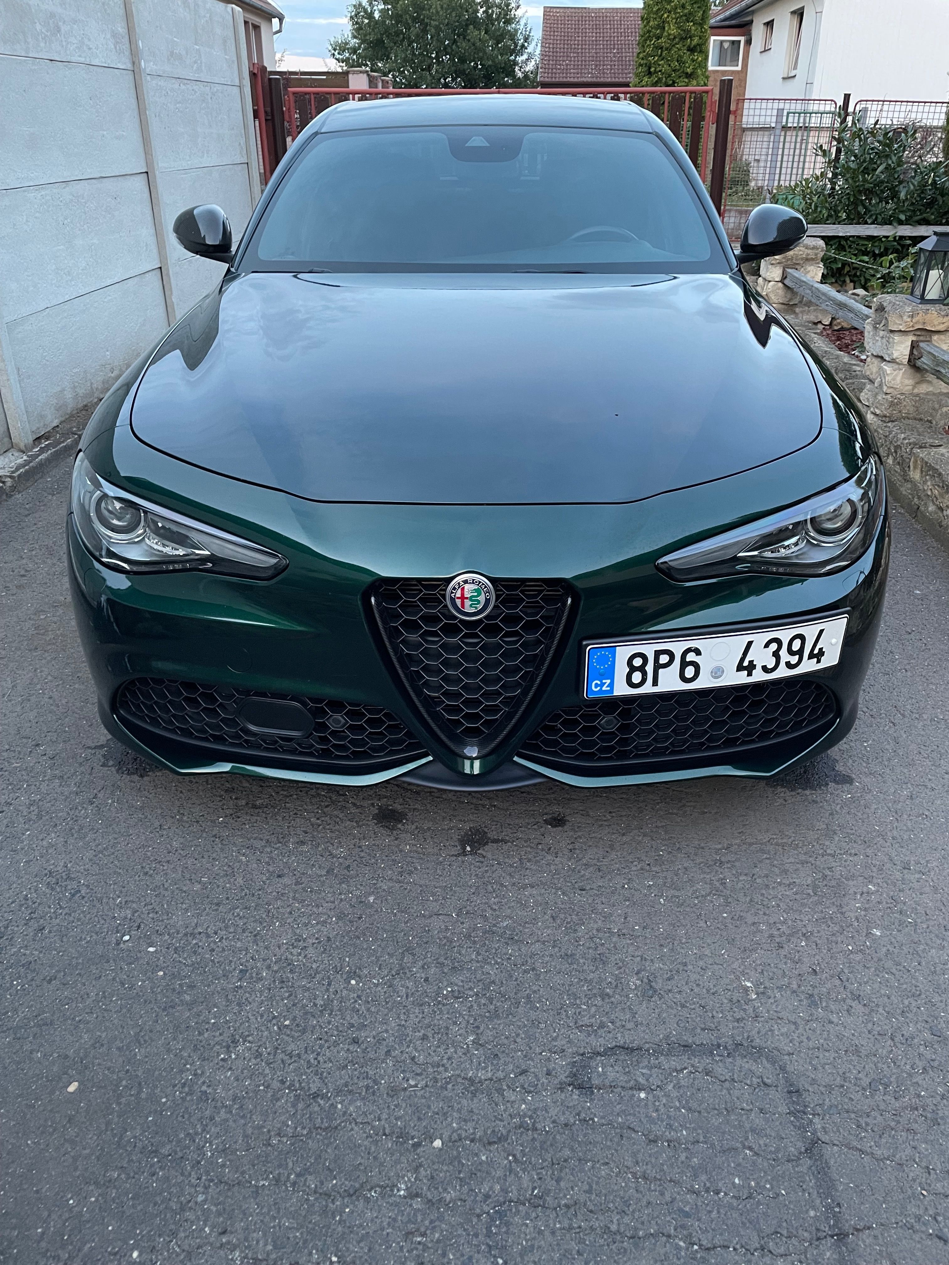 Alfa Romeo Giulia, Alfa Romeo Giulia 2.0 VeloceTi - fotka 4