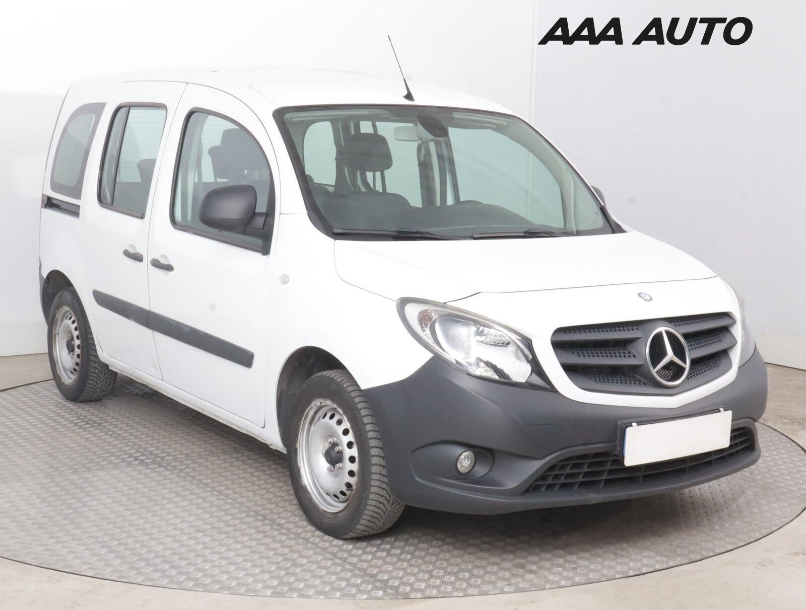 Mercedes-Benz Citan, 112, Tourer/L, 5 míst
