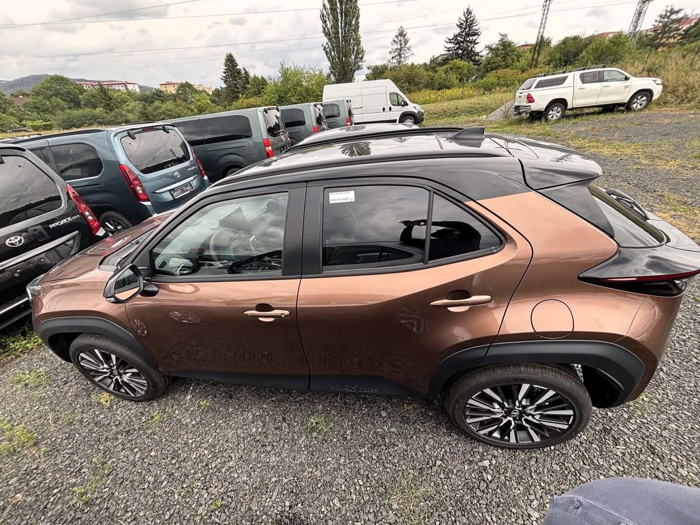 Toyota Yaris Cross, 1,5 Executive Tech Bitone VIP - fotka 4