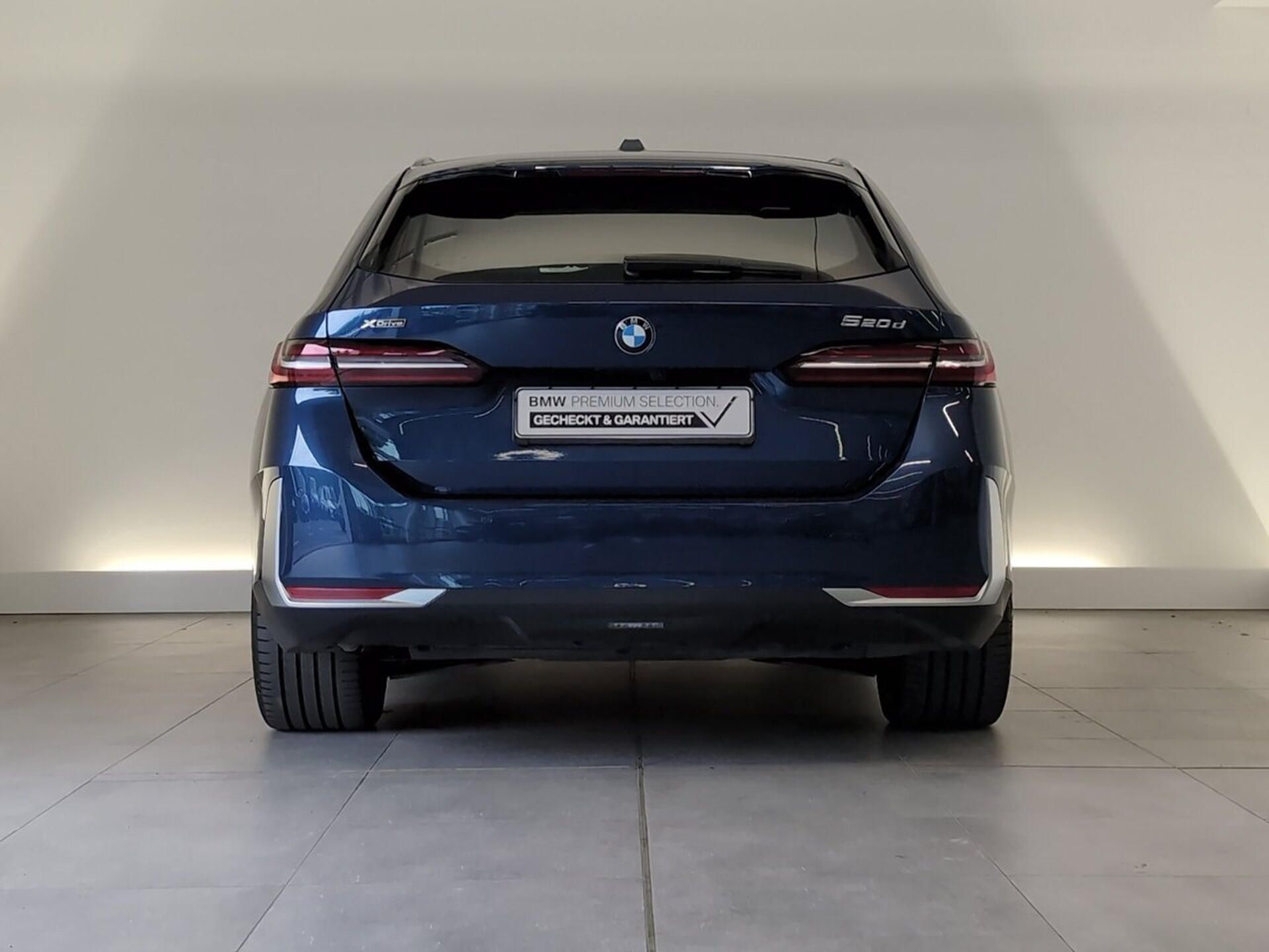 BMW Řada 5, 520d xDrive 360 HuD ACC Venti - fotka 4