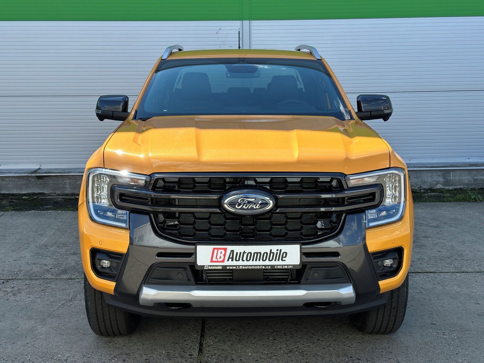 Ford Ranger, 2.0EB 4x4 Wildtrak NAVI TAŽNÉ - fotka 2