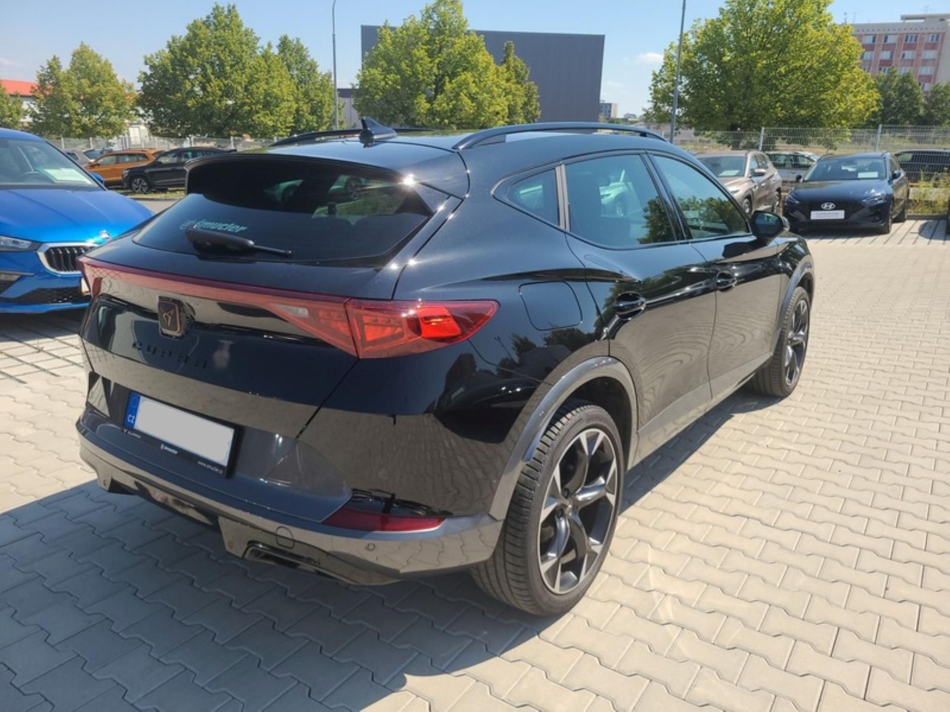 Cupra Formentor, 1,5 TSi/110kW - DSG,Navi,LED,. - fotka 6