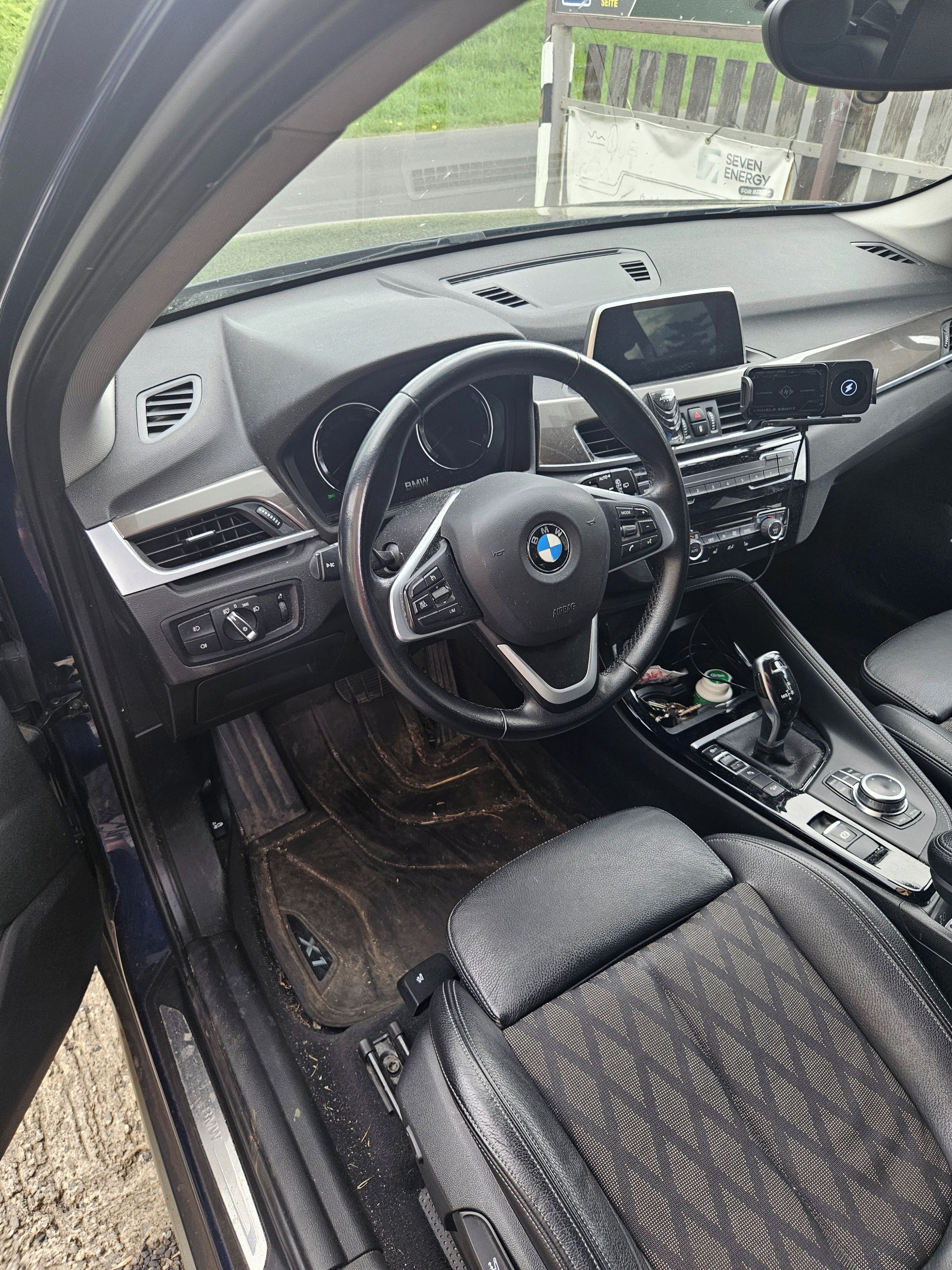 BMW X1, BMW X1 xDrive18d, r. v. 2019 - fotka 6