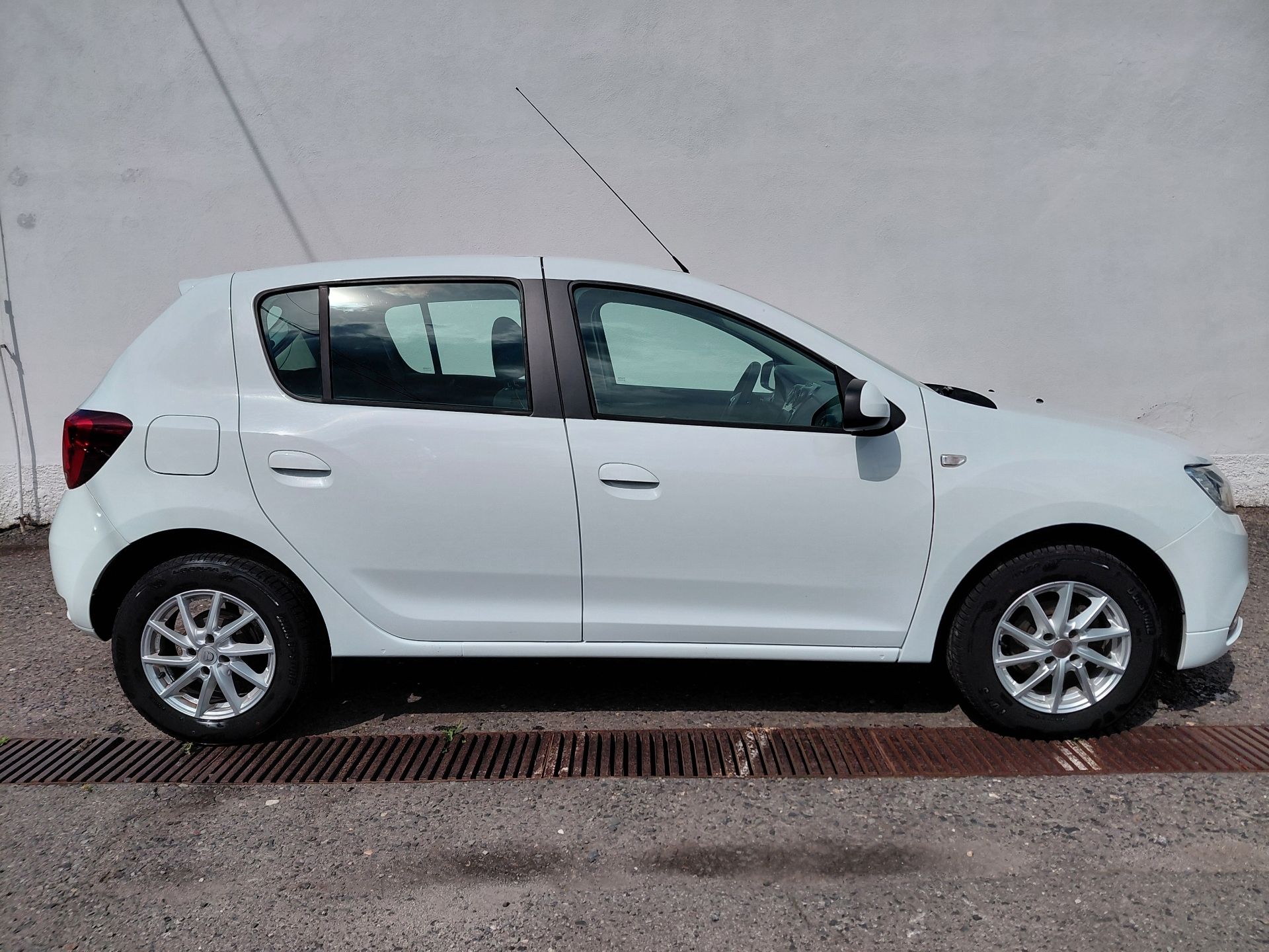 Dacia Sandero, 1,0 SCE 54 kW - fotka 6
