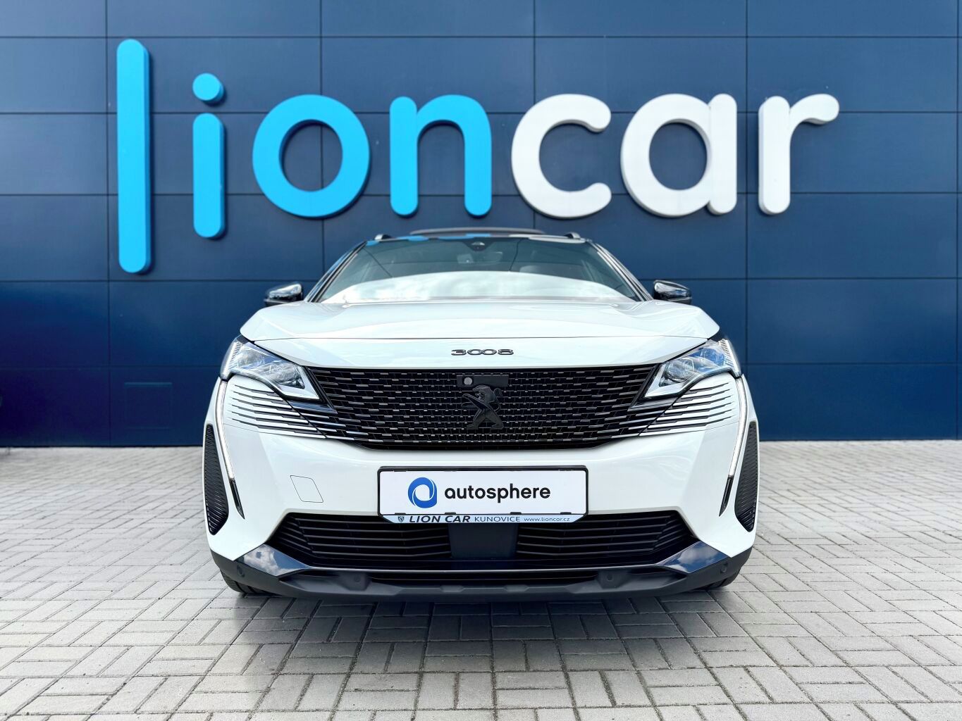 Peugeot 3008, GT 1.6 HYBRID, 4x4, 300koní, Č - fotka 2