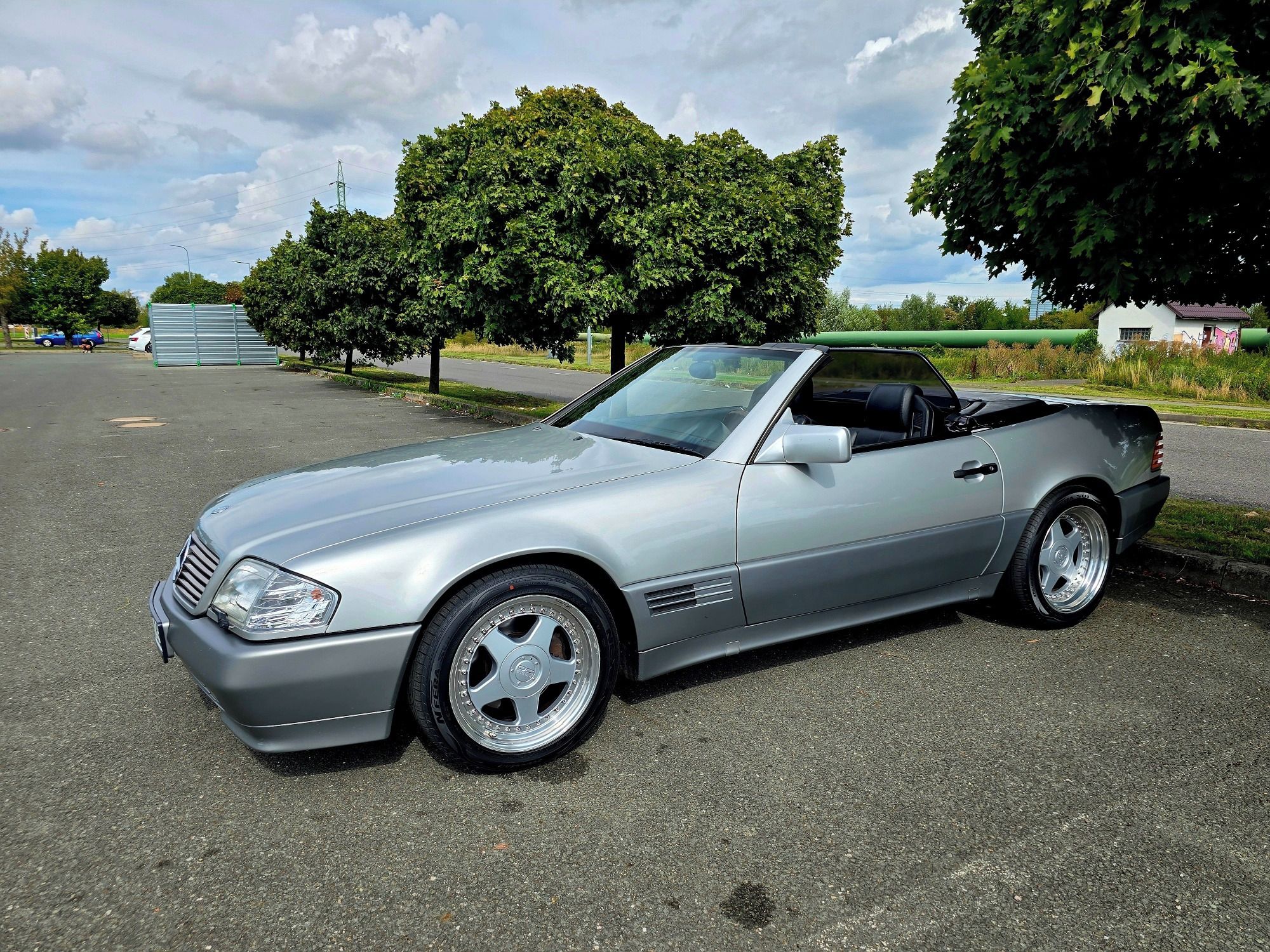 Mercedes-Benz SL, SL500 - velmi zachovalý - fotka 5