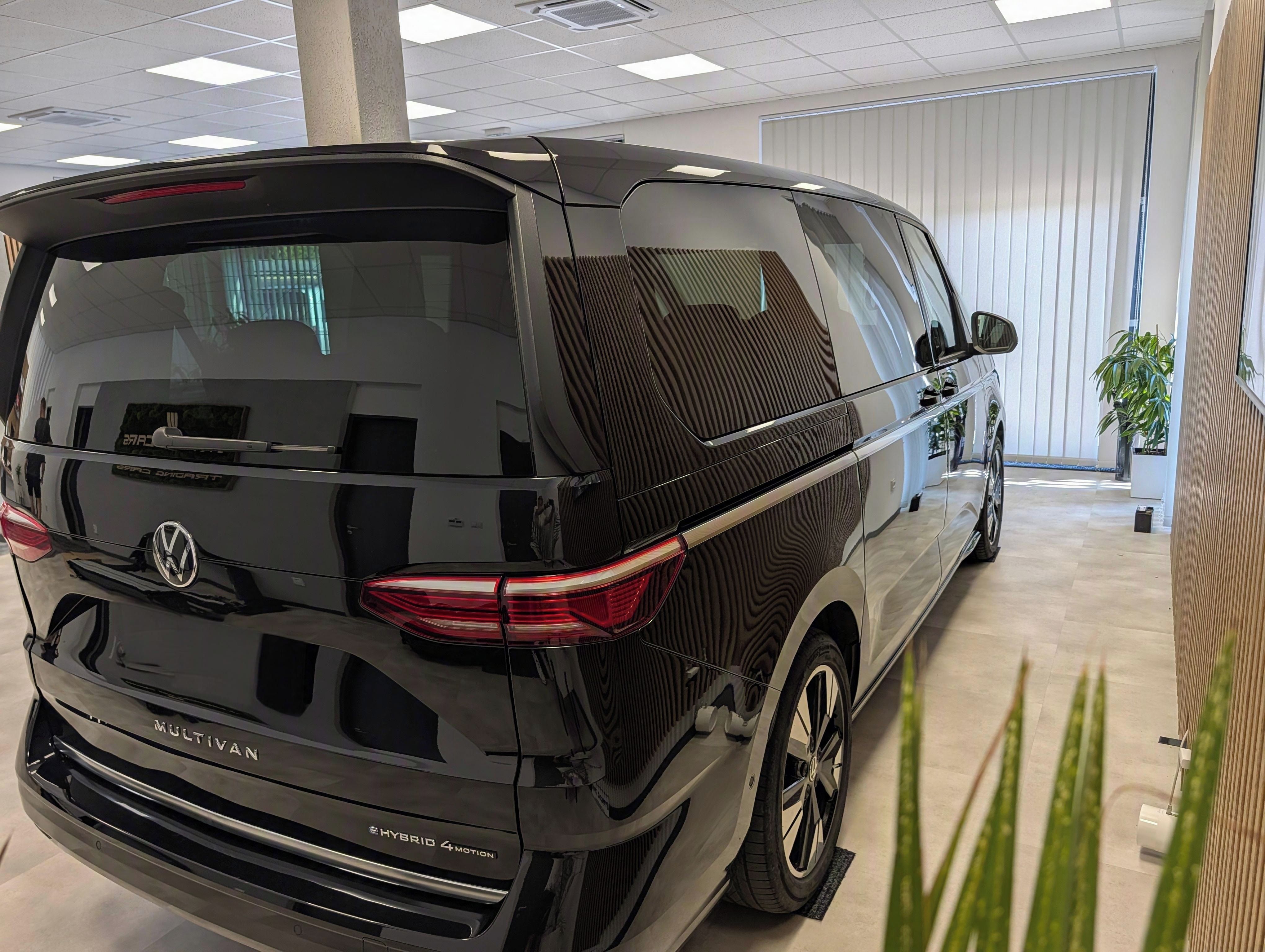 Volkswagen Multivan, 1.5 TSI LONG 4 MOTION STYLE - fotka 4
