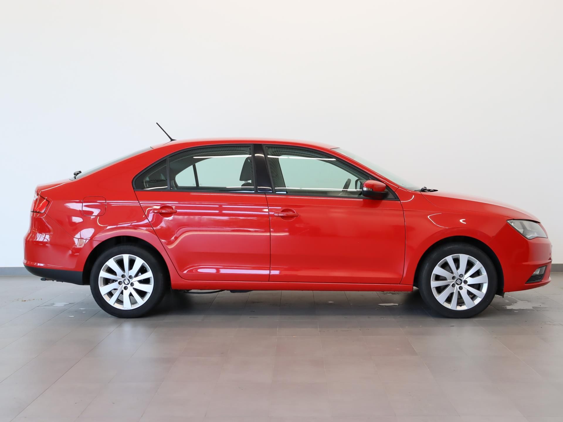 Seat Toledo, Style 1.2 TSI 81 kW - fotka 3