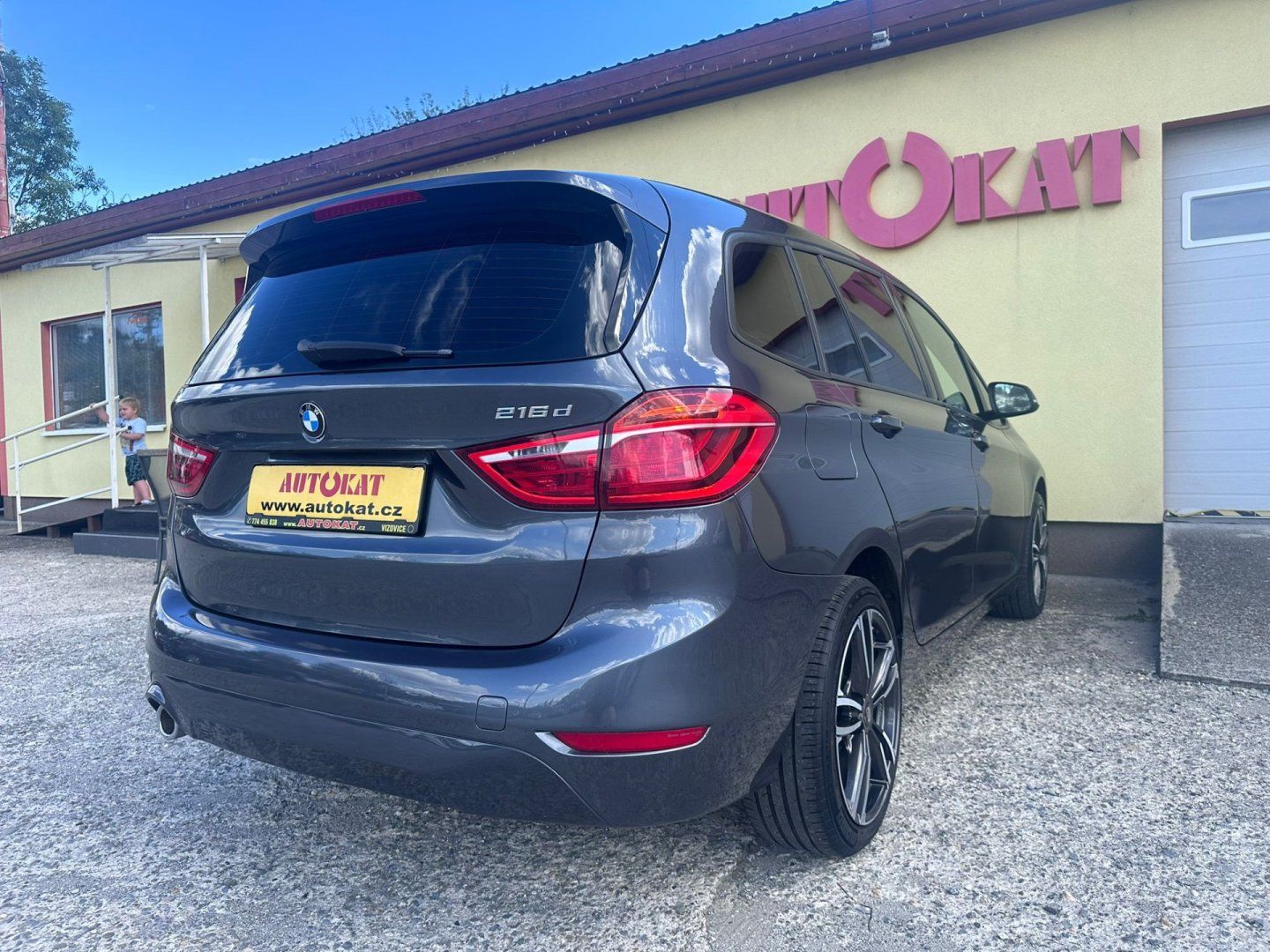 BMW Řada 2, 216d Gran Tourer/7-míst/1MAJ - fotka 3