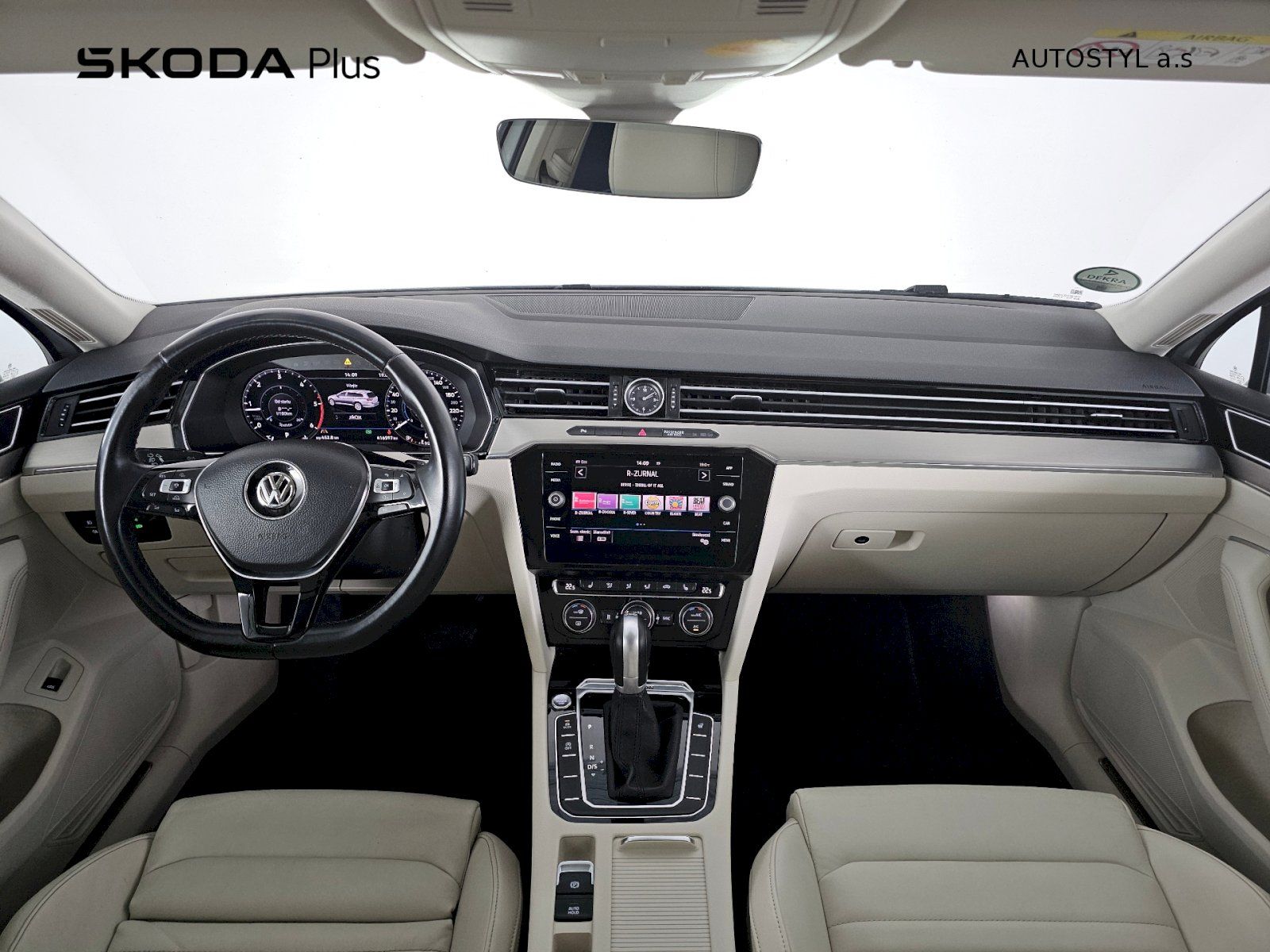 Volkswagen Passat Variant, 2.0TDI 140kW DSG R-line DSG 4x - fotka 5