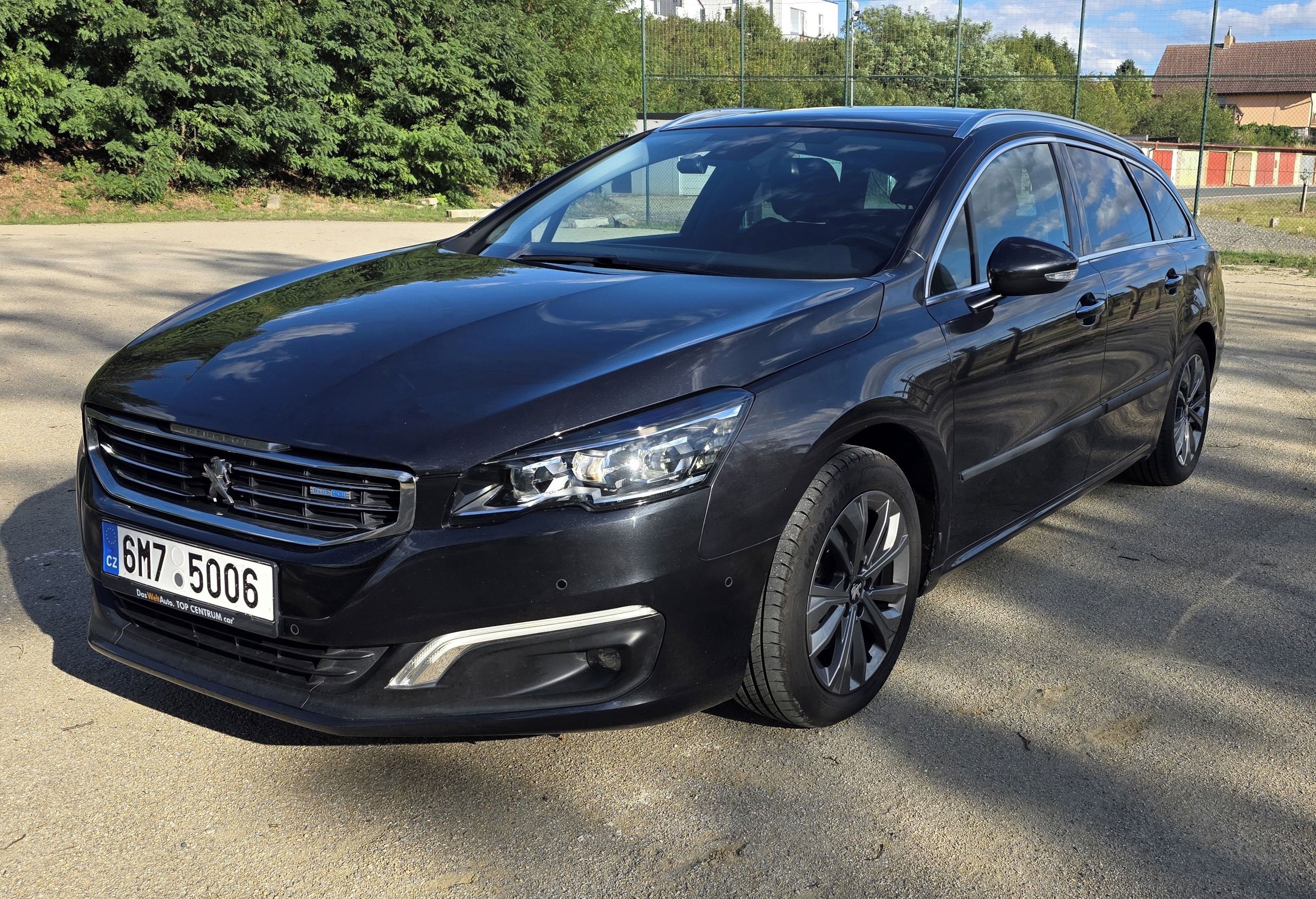 Peugeot 508, Peugeot 508 2.0 SW 110kW allur - fotka 2