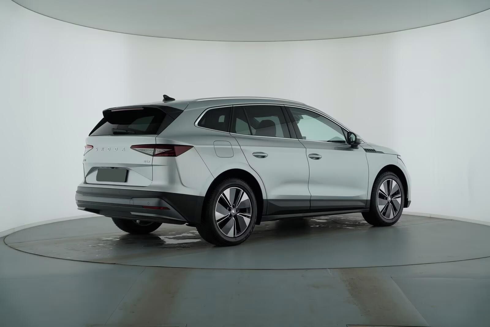 Škoda Enyaq, 85x LOFT ALLRAD*Kamera*Navi* - fotka 4