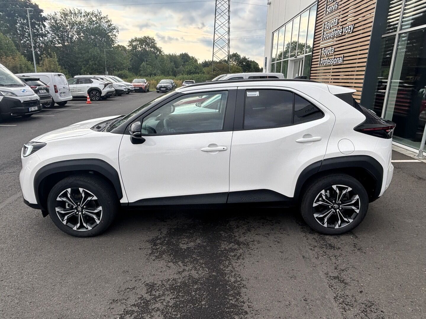 Toyota Yaris Cross, 1,5 Style MC26 130k - fotka 4