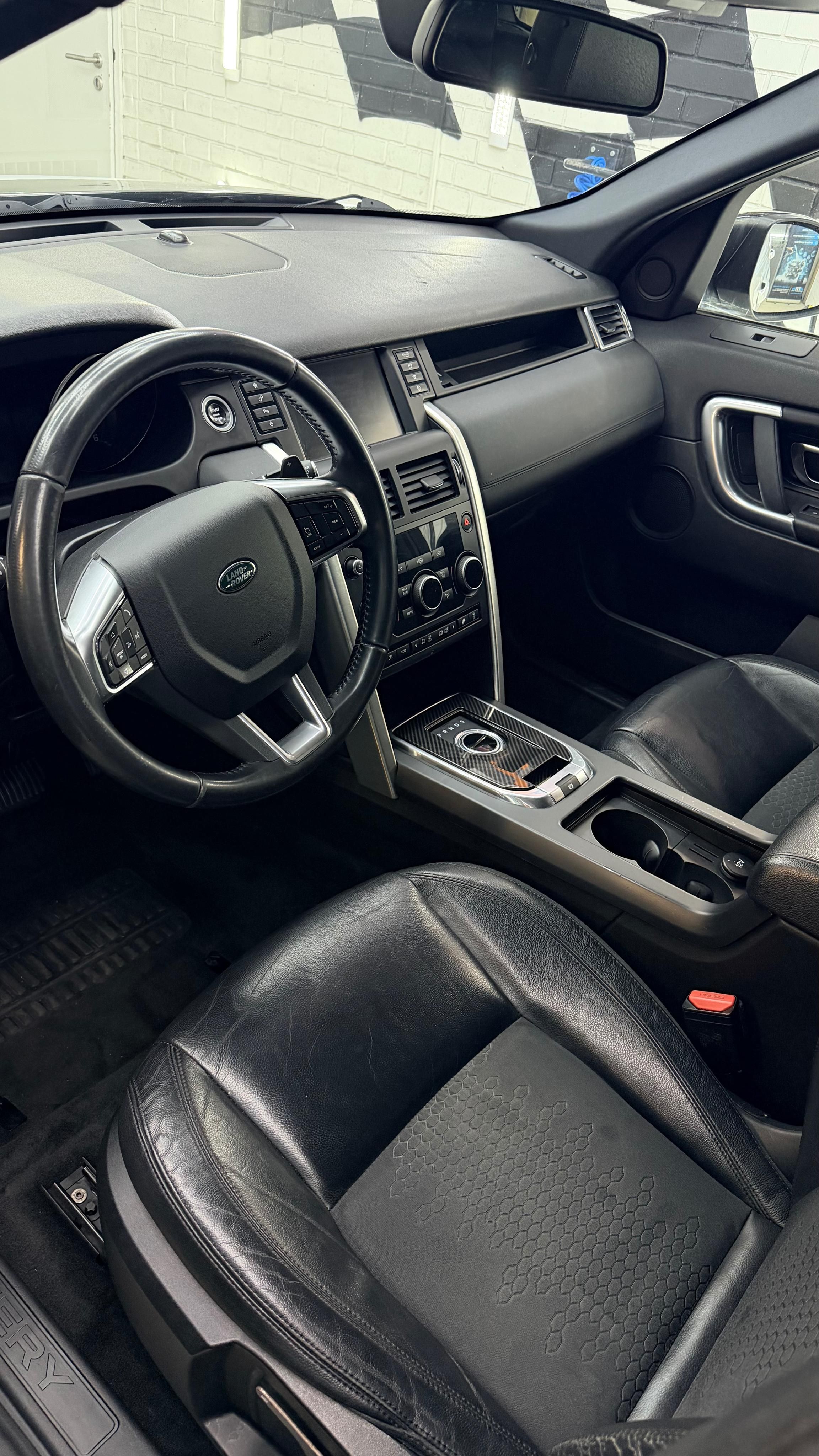 Land Rover Discovery, 2.0TD / 4x4 / 2016 / Sport - fotka 5