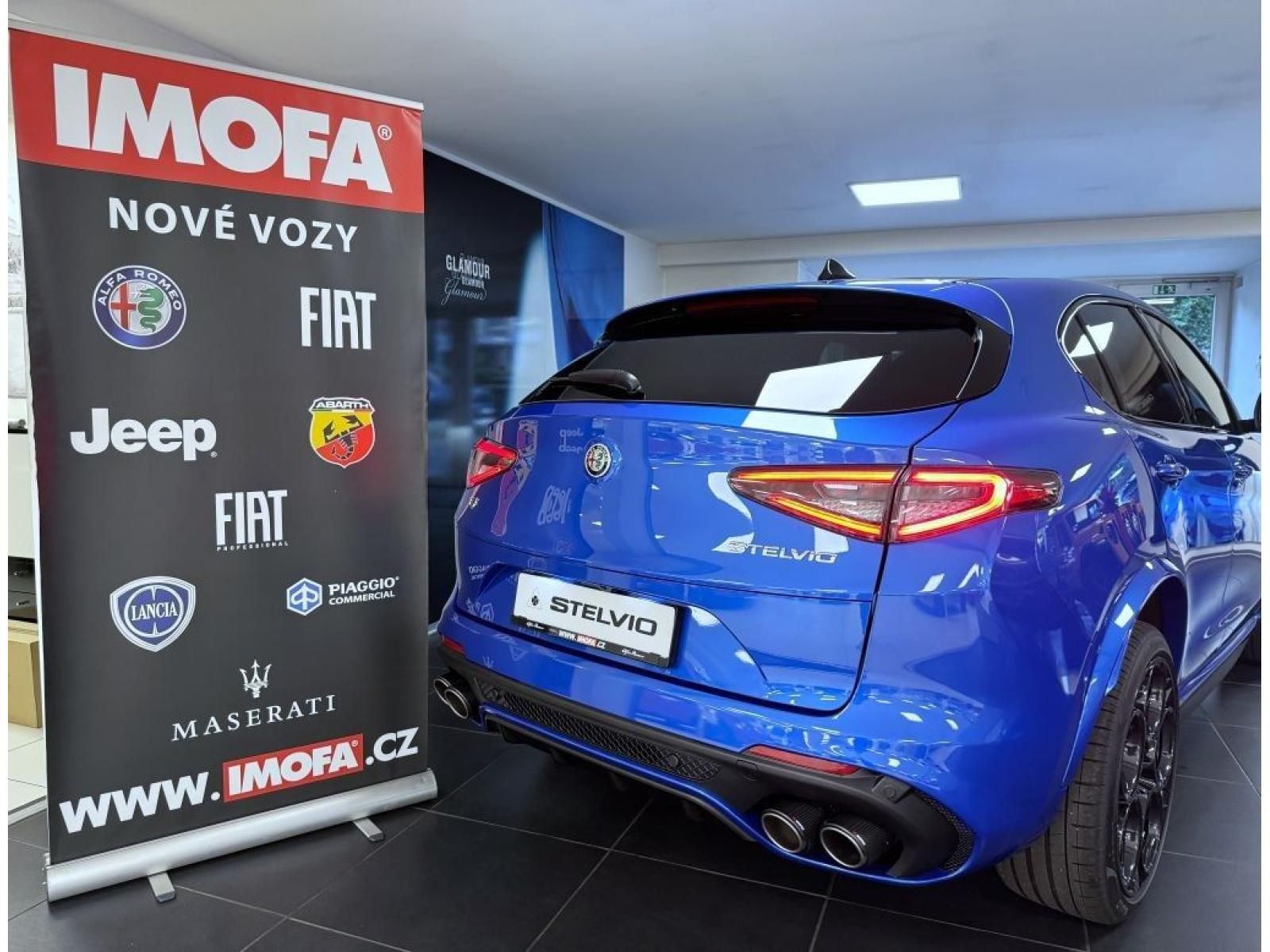 Alfa Romeo Stelvio, 2.9 V6 BiTurbo 520k QV Carbon - fotka 5