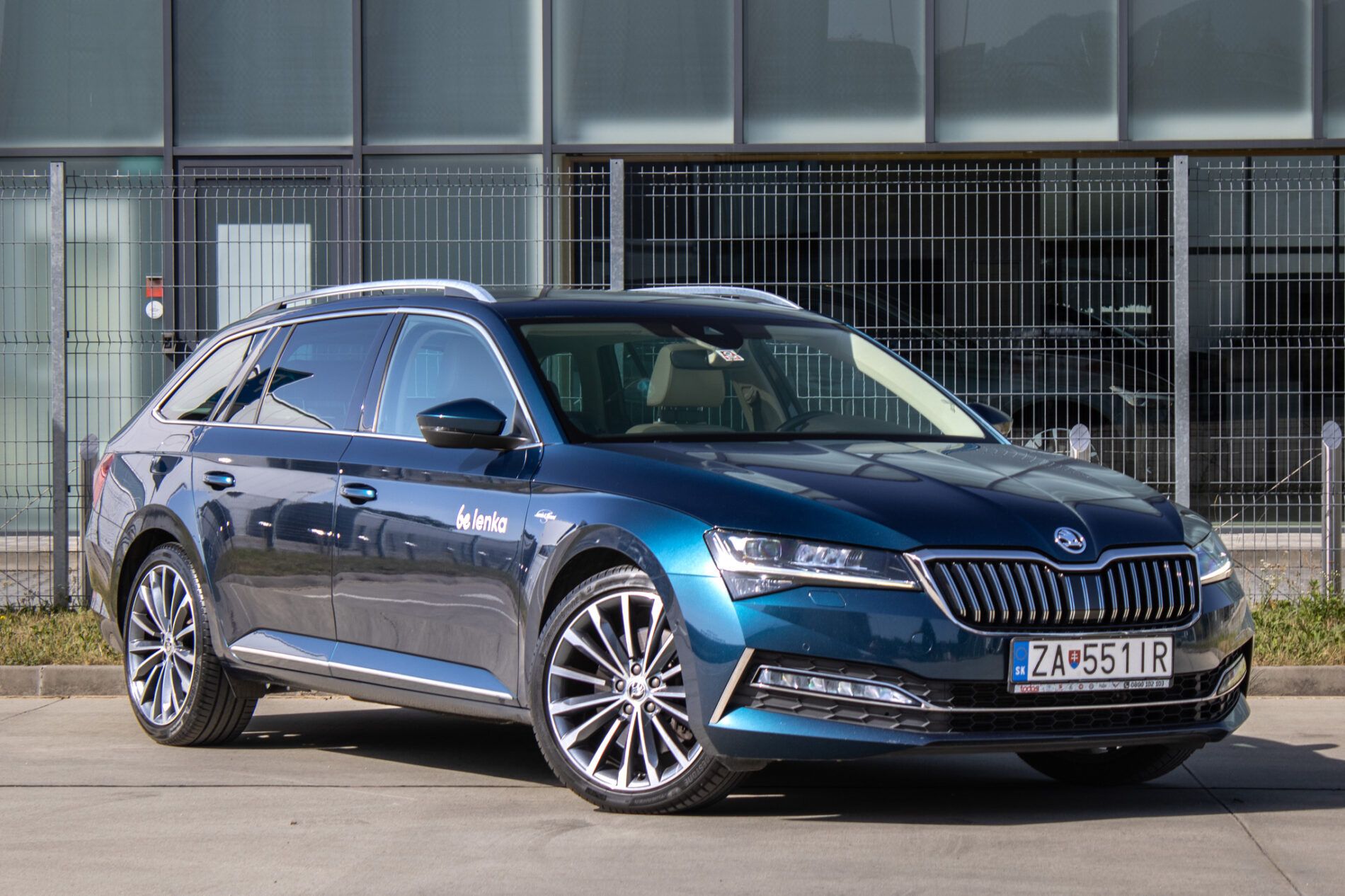 Škoda Superb - fotka 3