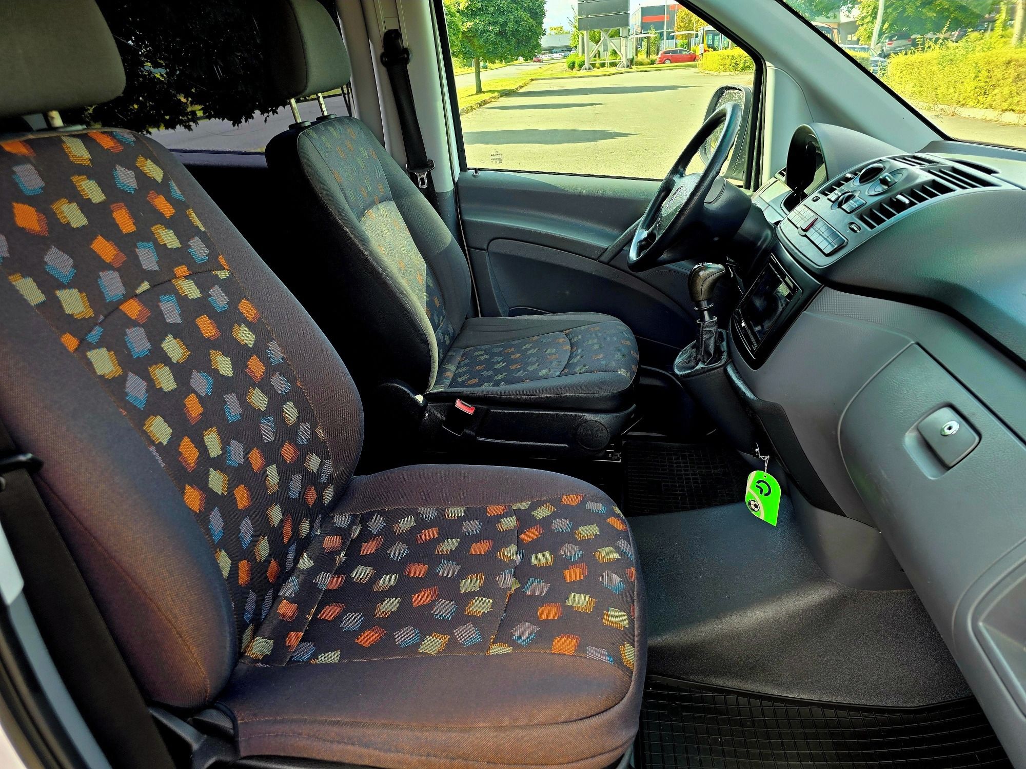 Mercedes-Benz Vito, LONG 2,2 CDi - velmi zachovalý - fotka 6
