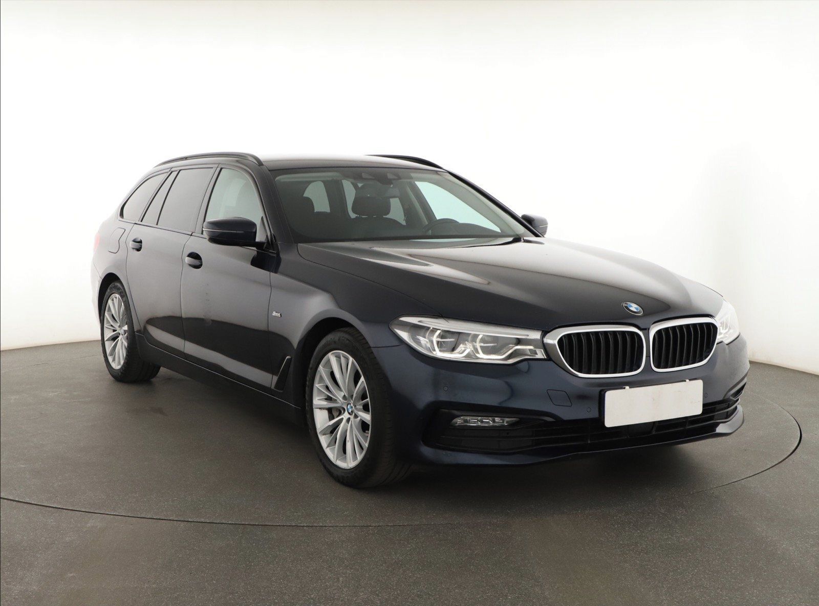 BMW Řada 5, 530d xDrive, 4X4, Automat