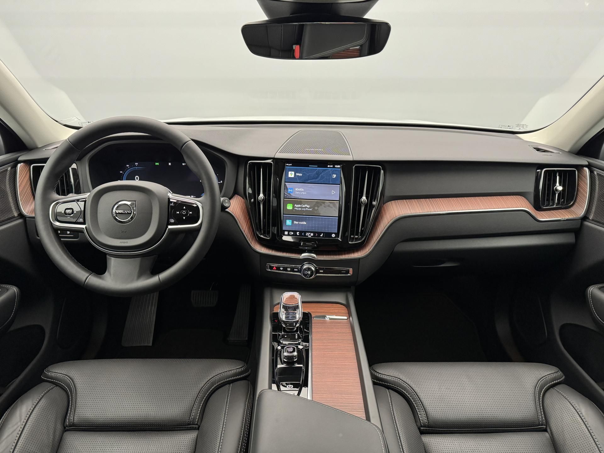 Volvo XC60, T8 AWD RECHARGE BRIGHT PLUS - fotka 2