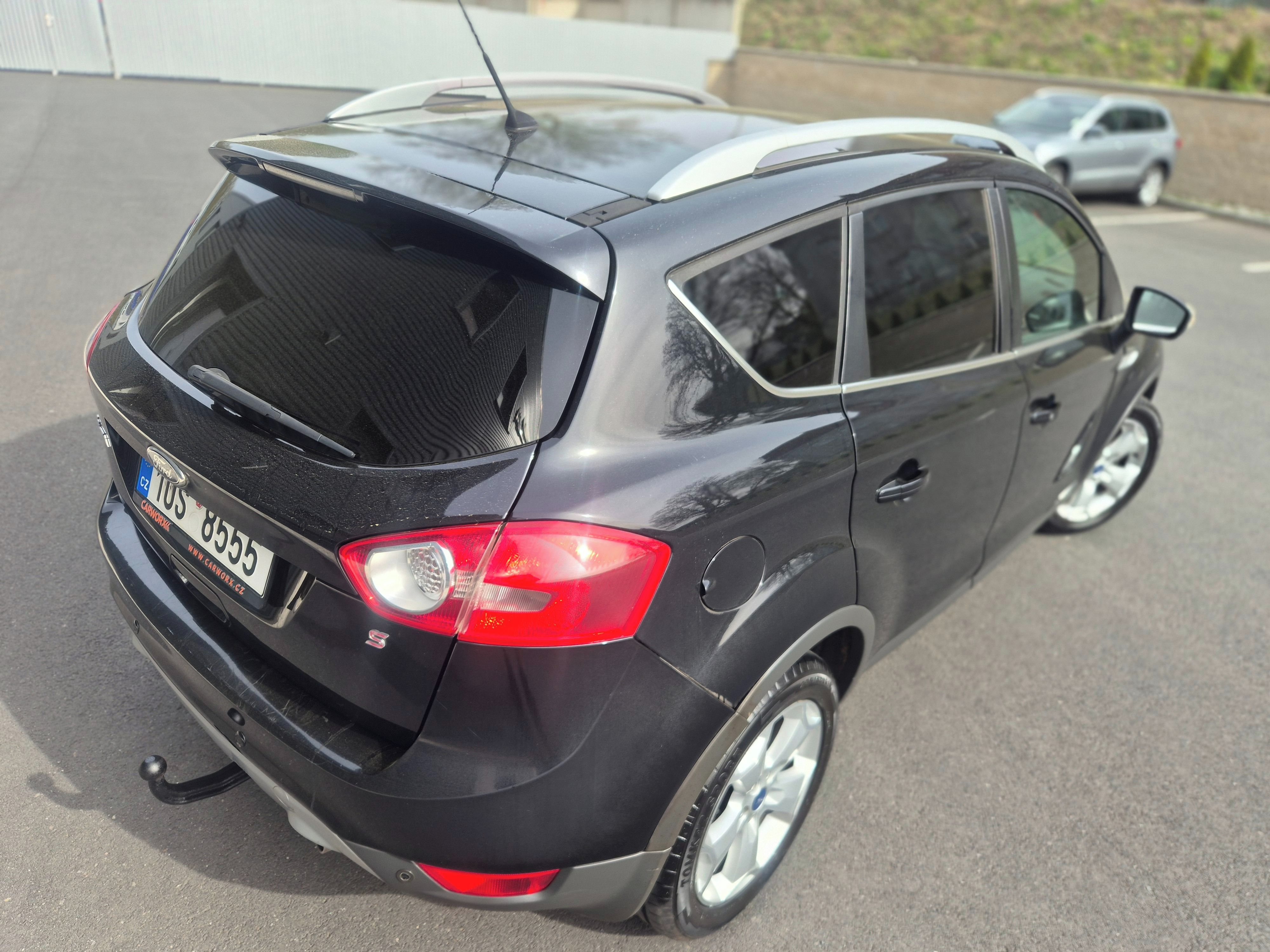 Ford Kuga, 1 maj.plný servis ZÁRUKA 1 ROK - fotka 3