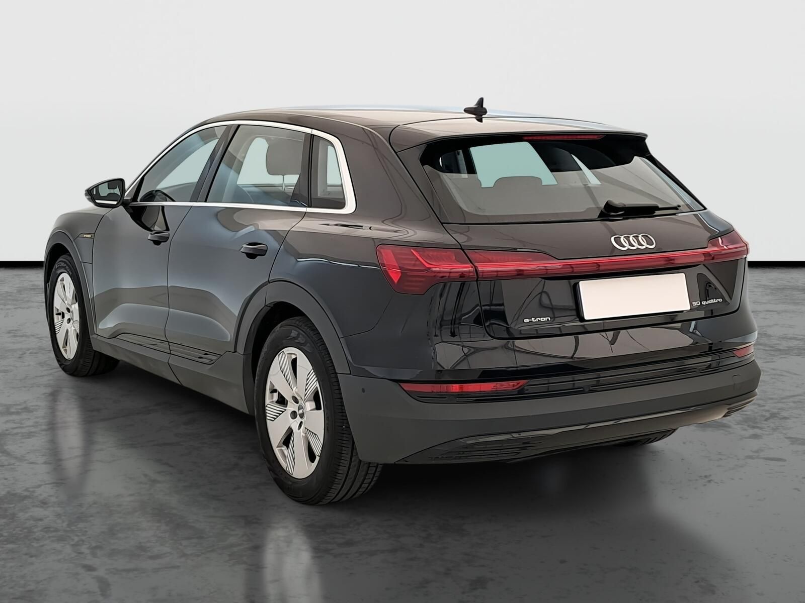 Audi e-tron, e-tron 50 quattro, 4X4 - fotka 4