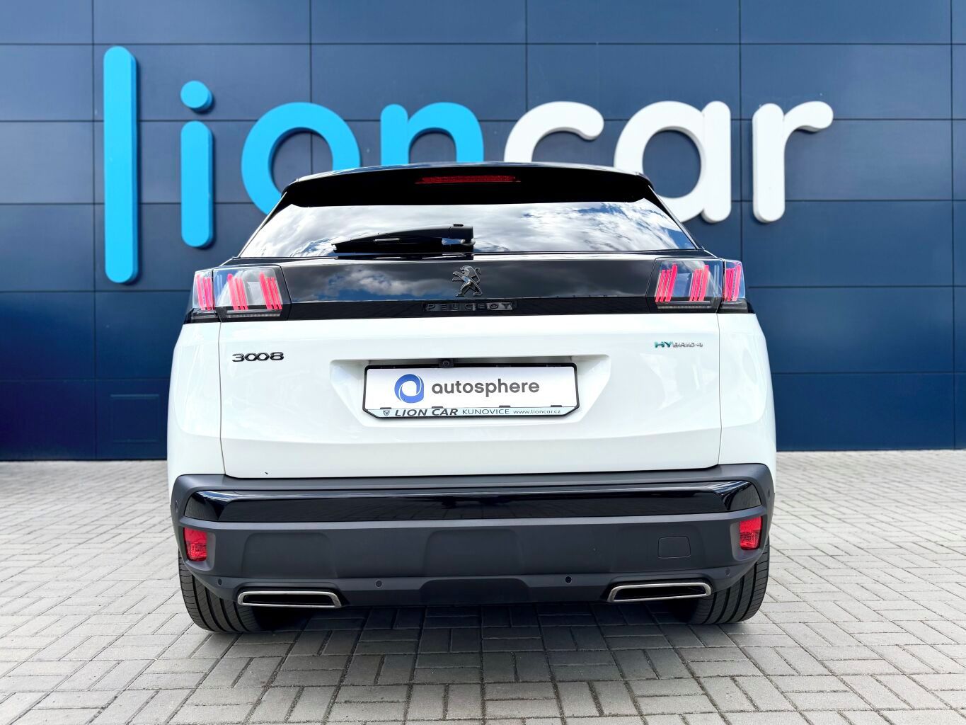 Peugeot 3008, GT 1.6 HYBRID, 4x4, 300koní, Č - fotka 6