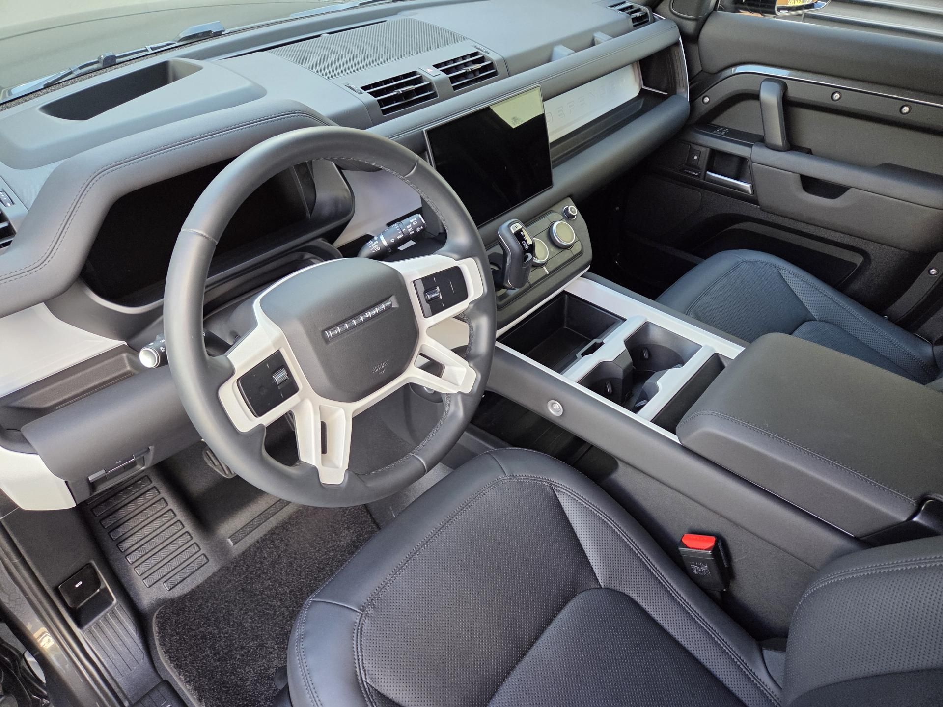 Land Rover Defender, D300 X-DynSE HUD PANO TZ ACC - fotka 6