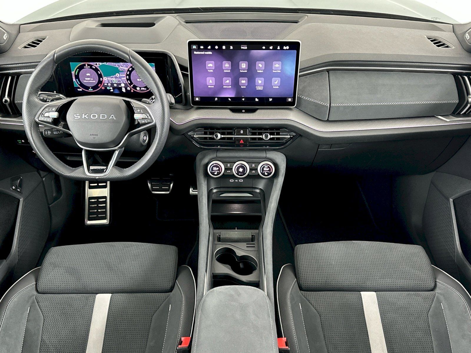 Škoda Kodiaq, iV DSG 1.5TSI 150kW SportLine - fotka 5