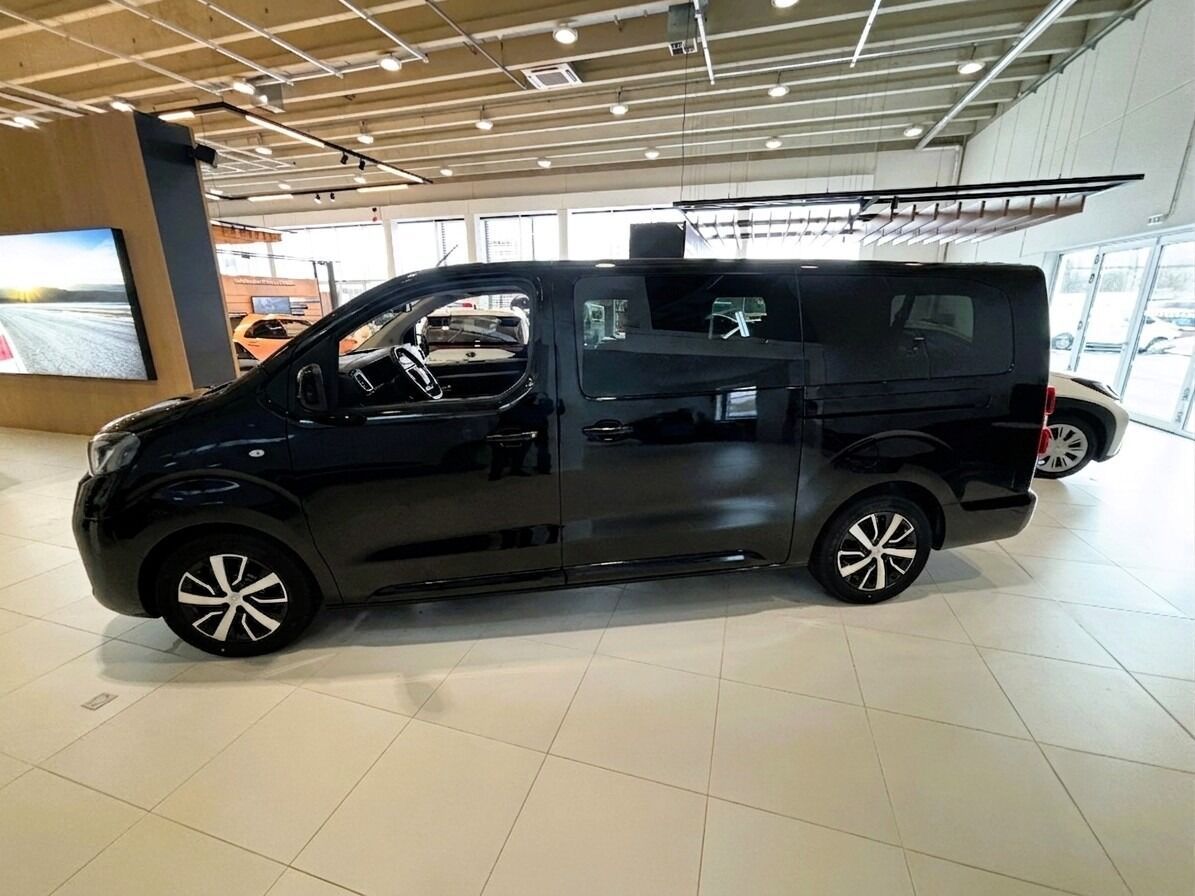 Toyota Proace Verso, 2,2 L2 Business Comfort - fotka 4