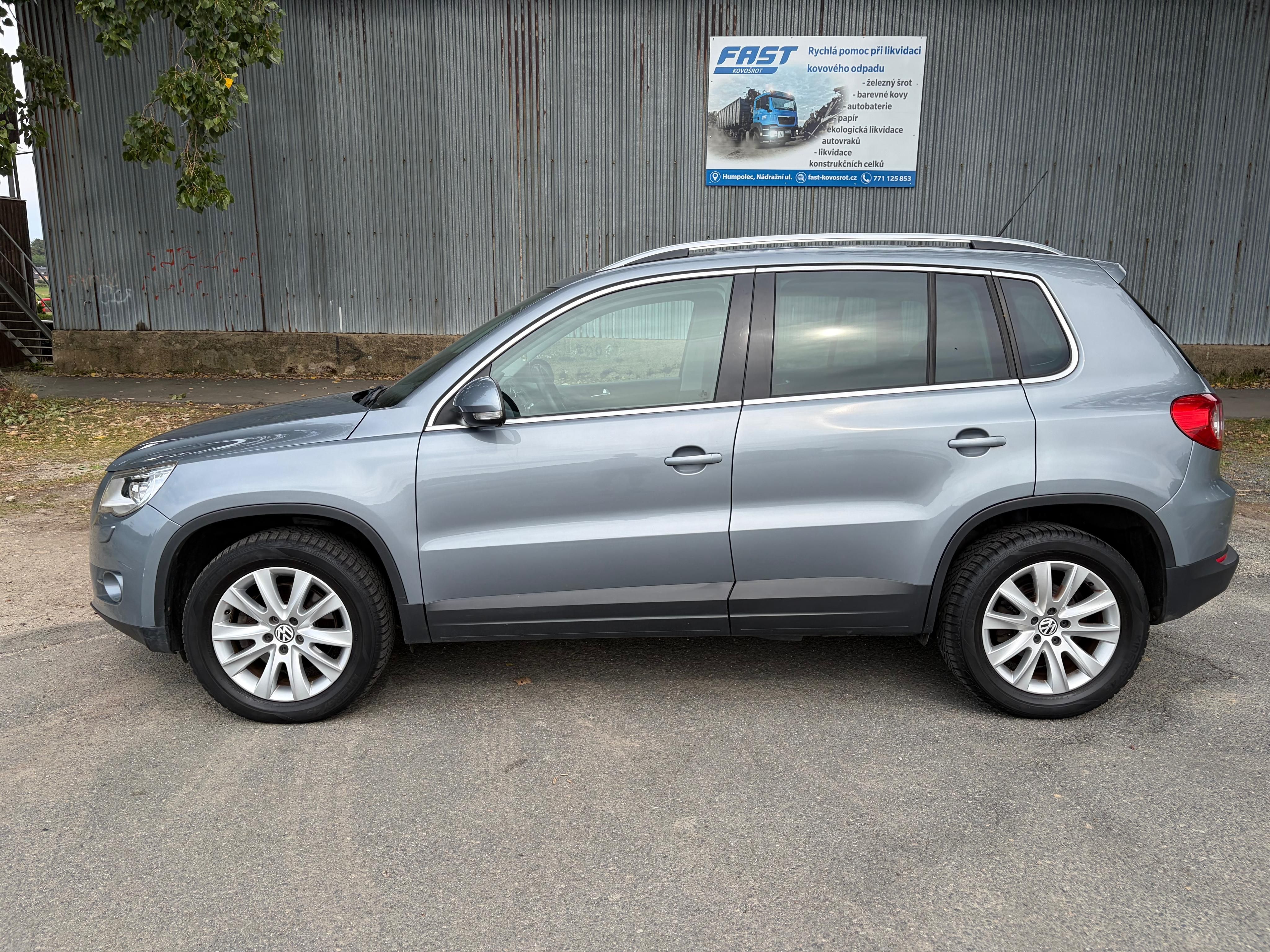 Volkswagen Tiguan, 1.4tsi, serviska, tažné - fotka 2