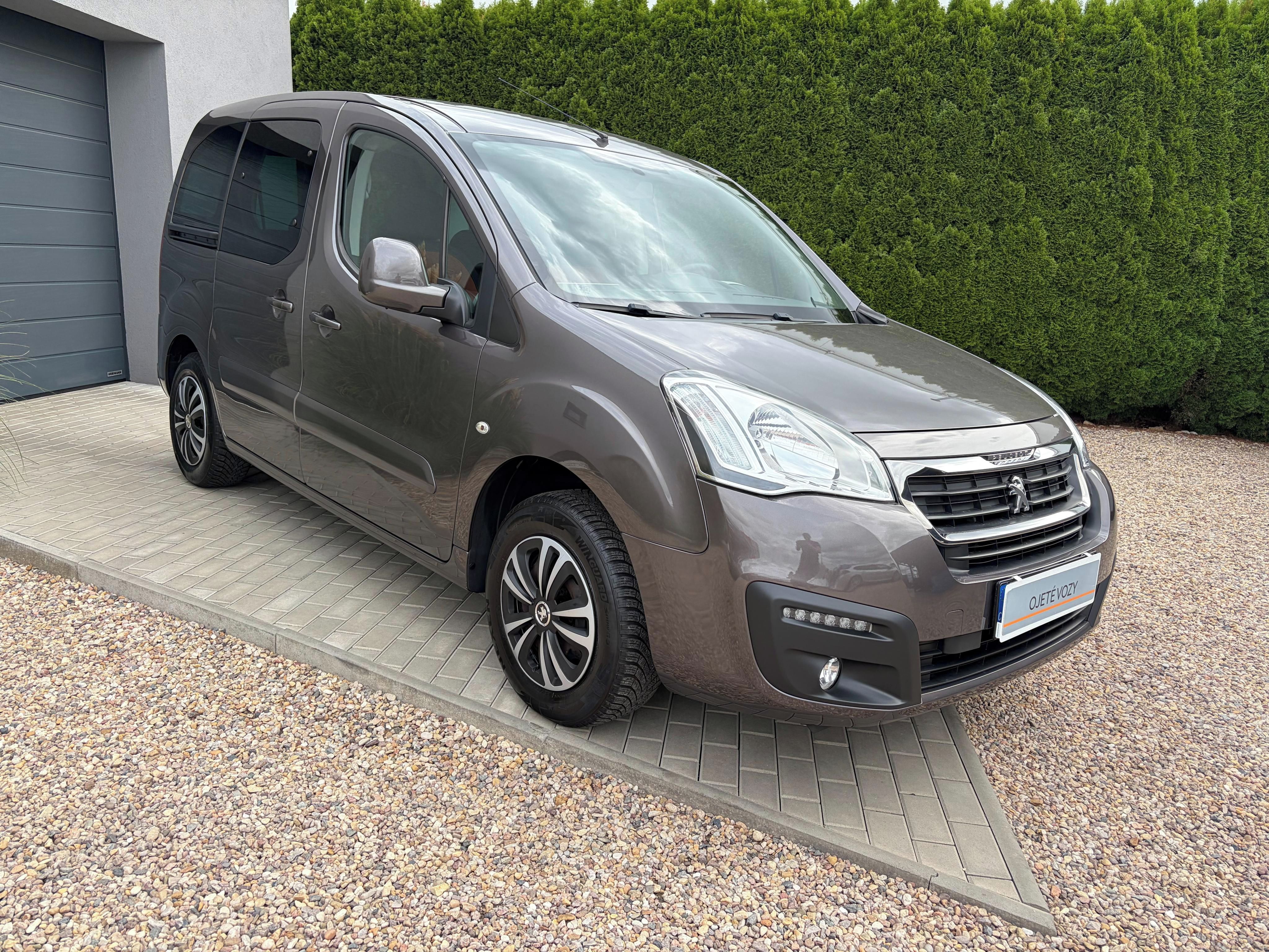 Peugeot Partner, Tepee 1.6i 72kW, Po 1. Majitel - fotka 2
